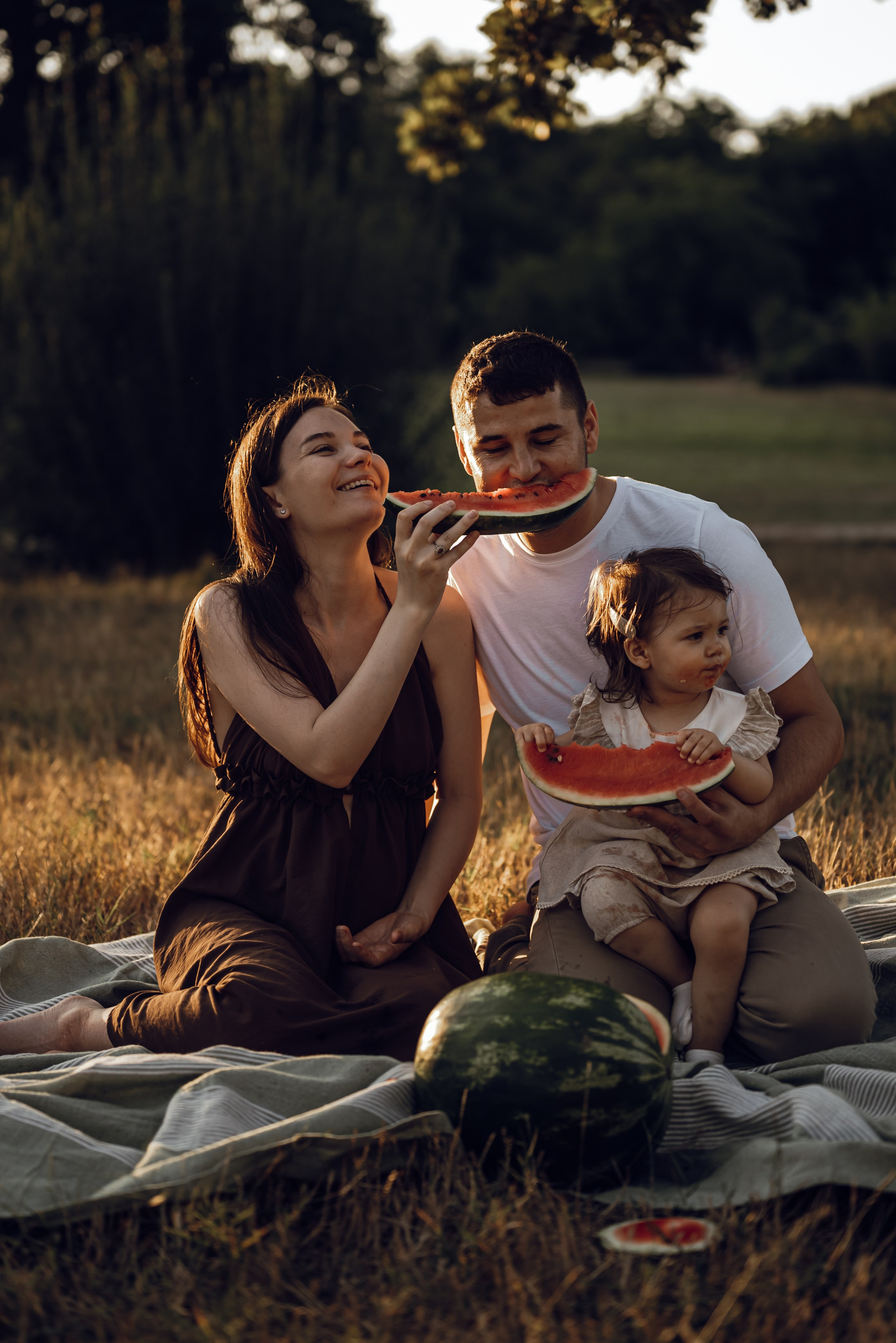 Tanya, Victor, Kira. Photographer Irina Novikova