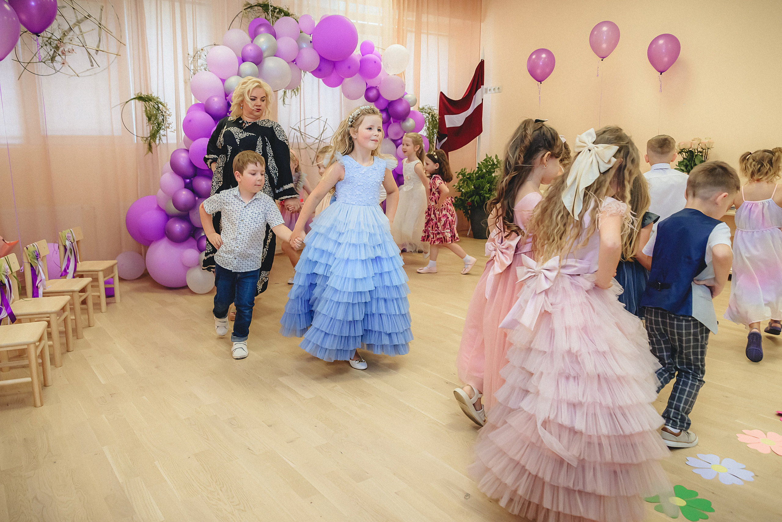 Bērnudārza «Laimiņa» Izlaidums. Photographer in Riga. Family, private and commercial photogrpahy