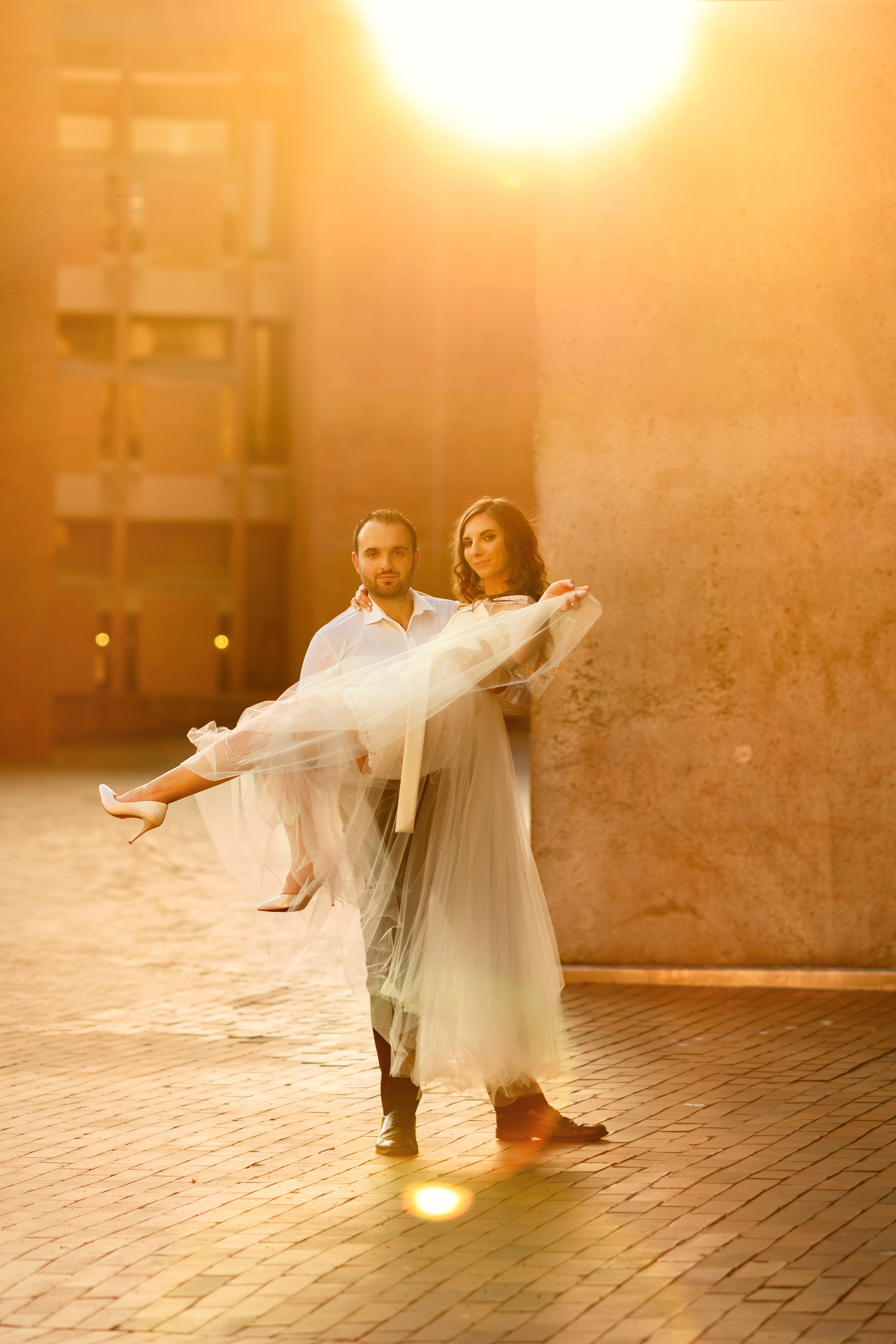 Diana & Ilaja. Wedding & portrait photography in the Seattle Area. Helen Michelle photographer