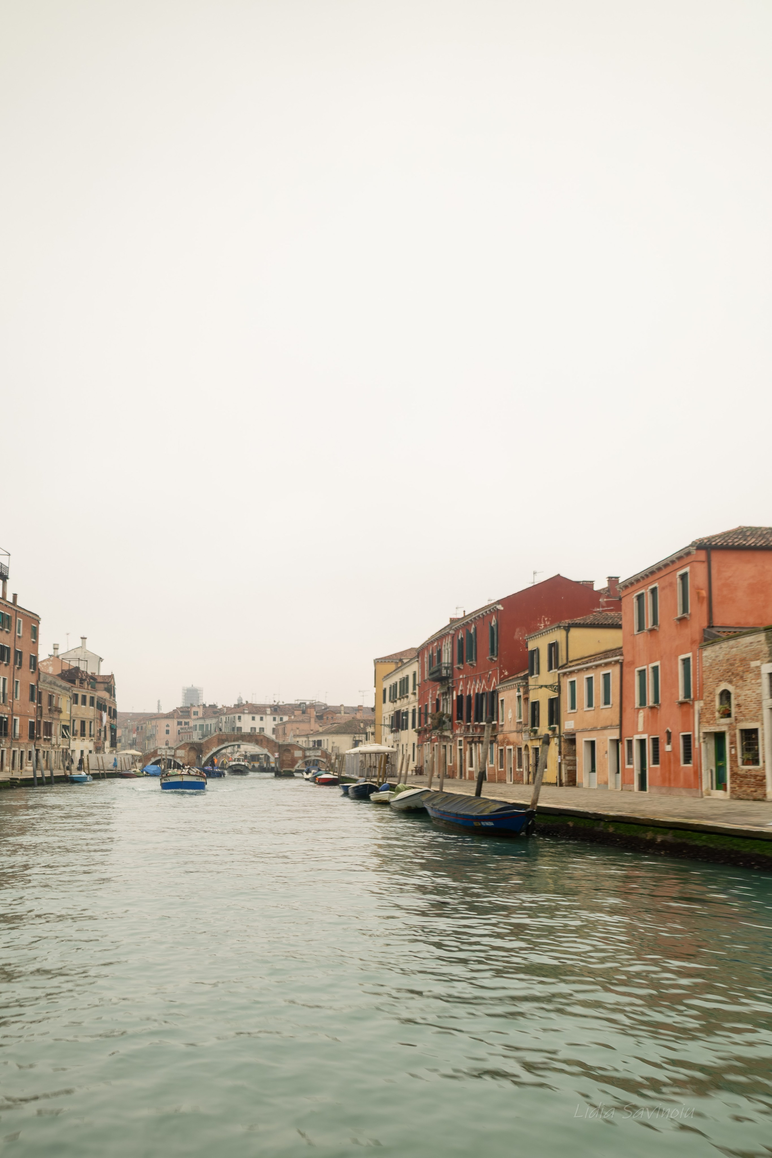 Veneția. Fotograf. Lucrez cu oameni, produse și spații. Portret și fotografie creativă. Bacău, România. Lidia Savinoiu