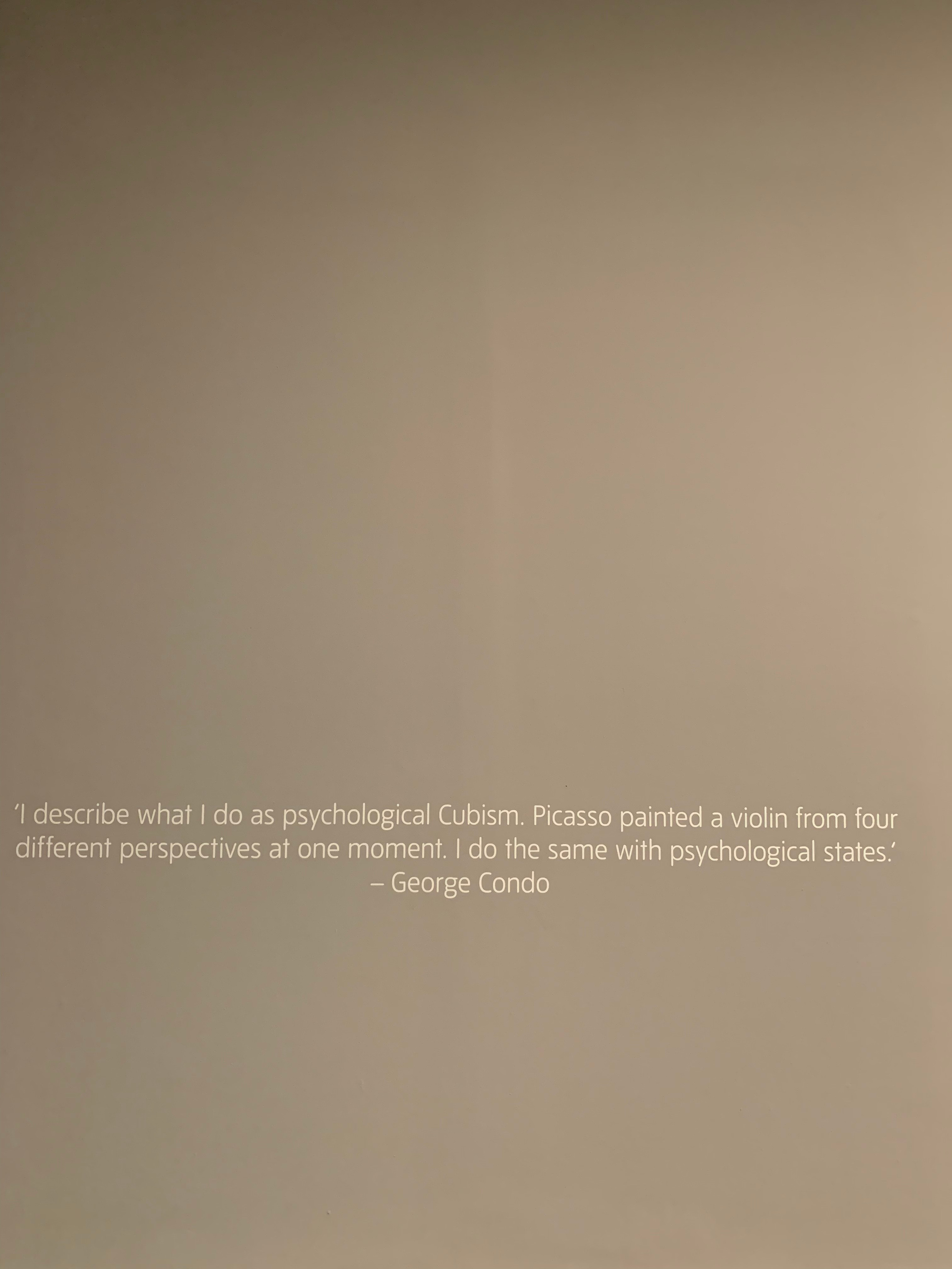 Capturing the moment at Tate Modern. Victoria Dini. Art photography in London / Folkestone, UK