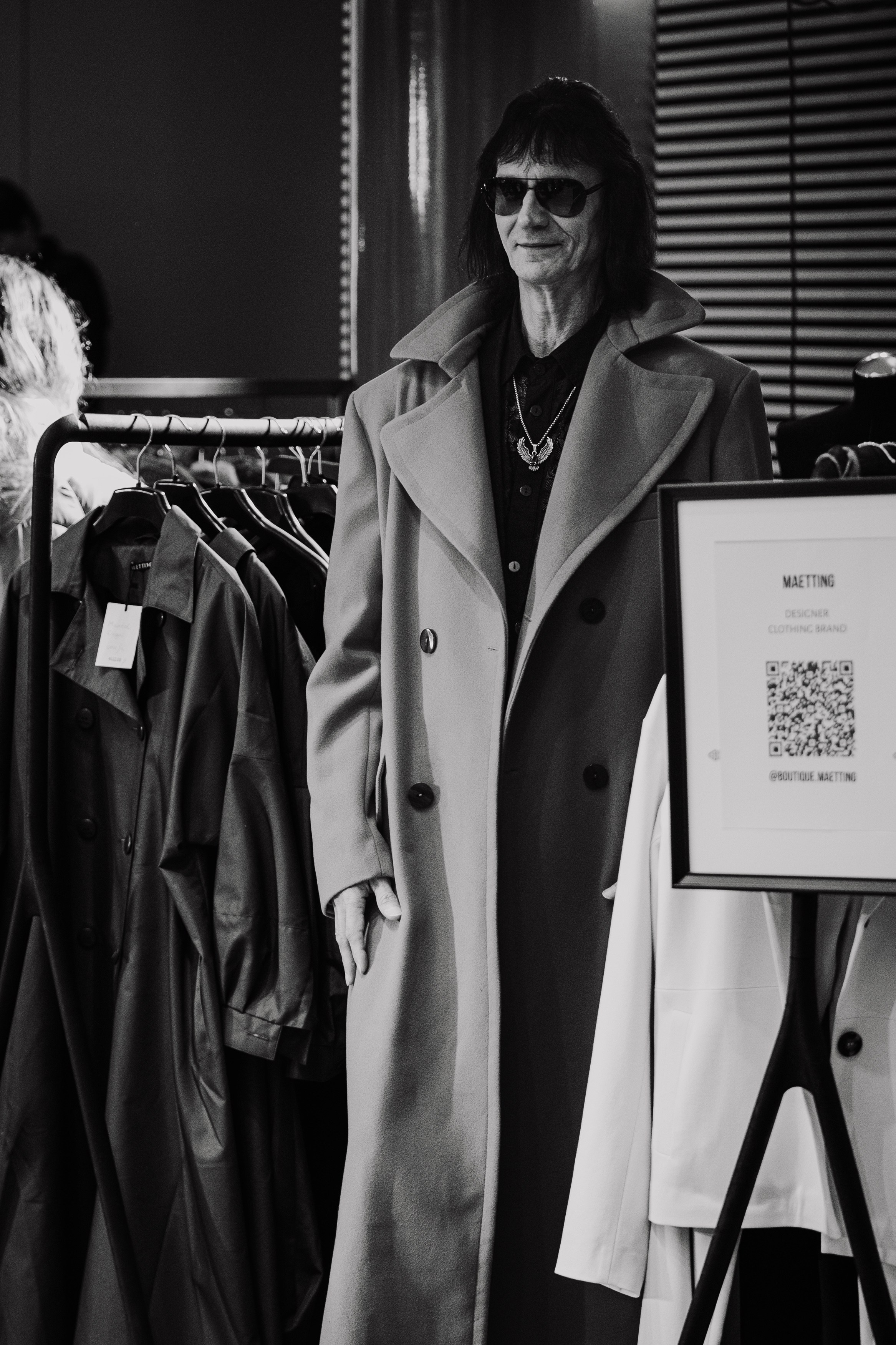 POP UP STORE DÜSSELDORF. Lms-mode.com