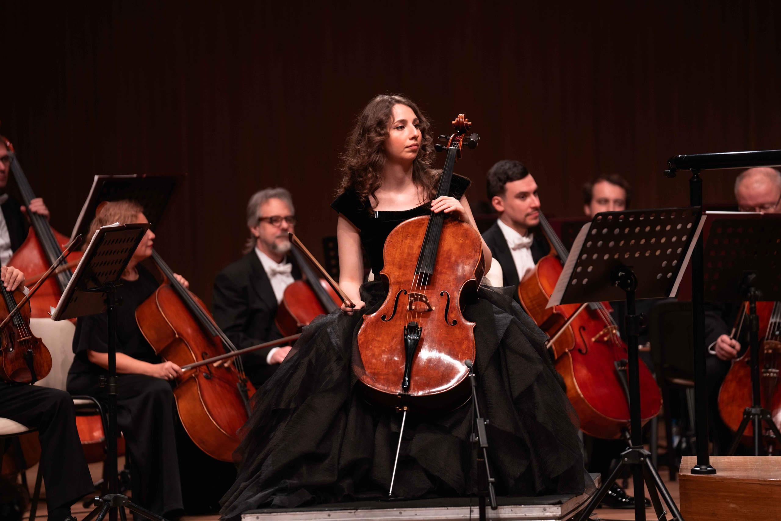 The Tchaikovsky Academic Grand Symphony Orchestra in Baku. Wedding&Event photographer Ismail Rzayev in Baku