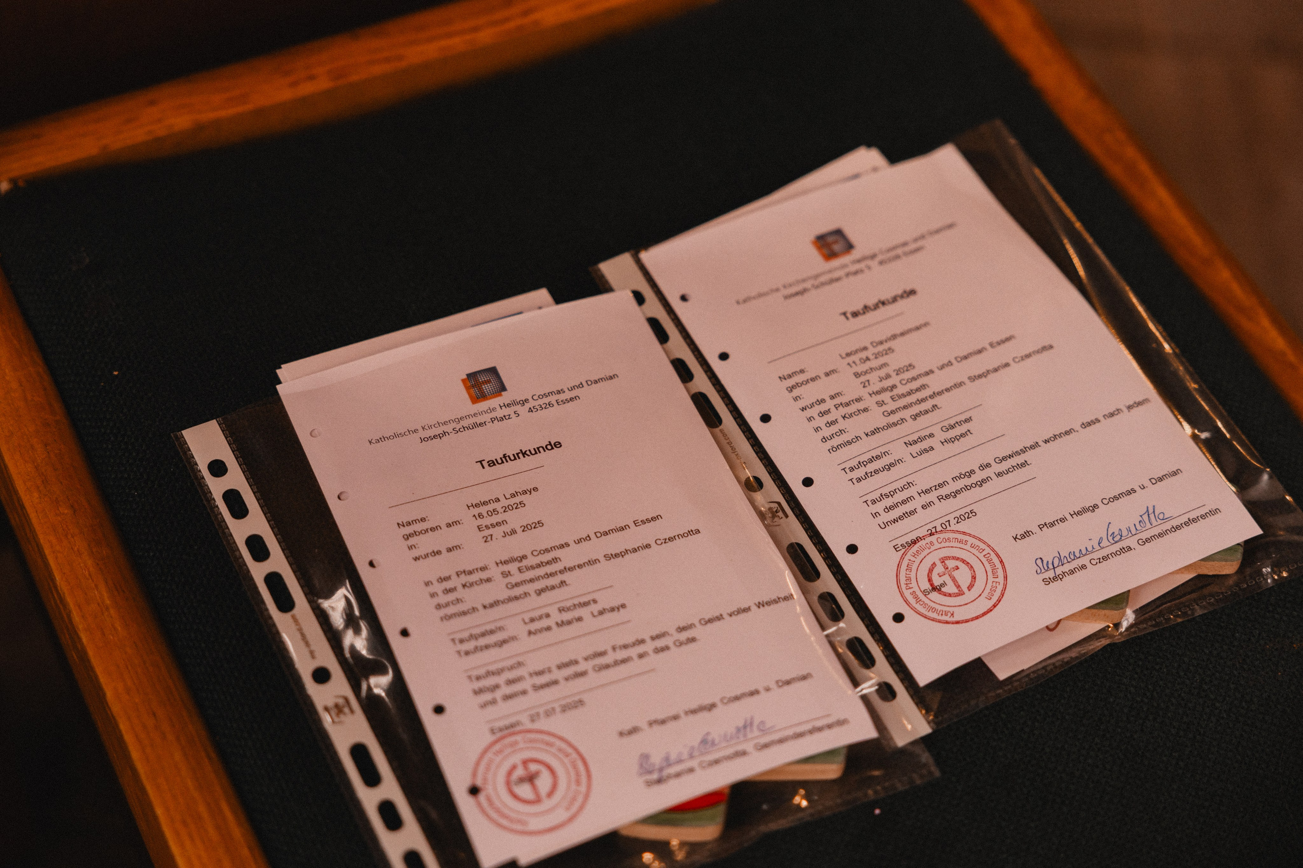 Taufe / Taufbegleitung. Hochzeitsfotografie |Hochzeitsfotograf Bochum | Hochzeitsfotograf Dortmund | Hochzeitsfotograf Essen | Hochzeitsfotograf Ruhrgebiet