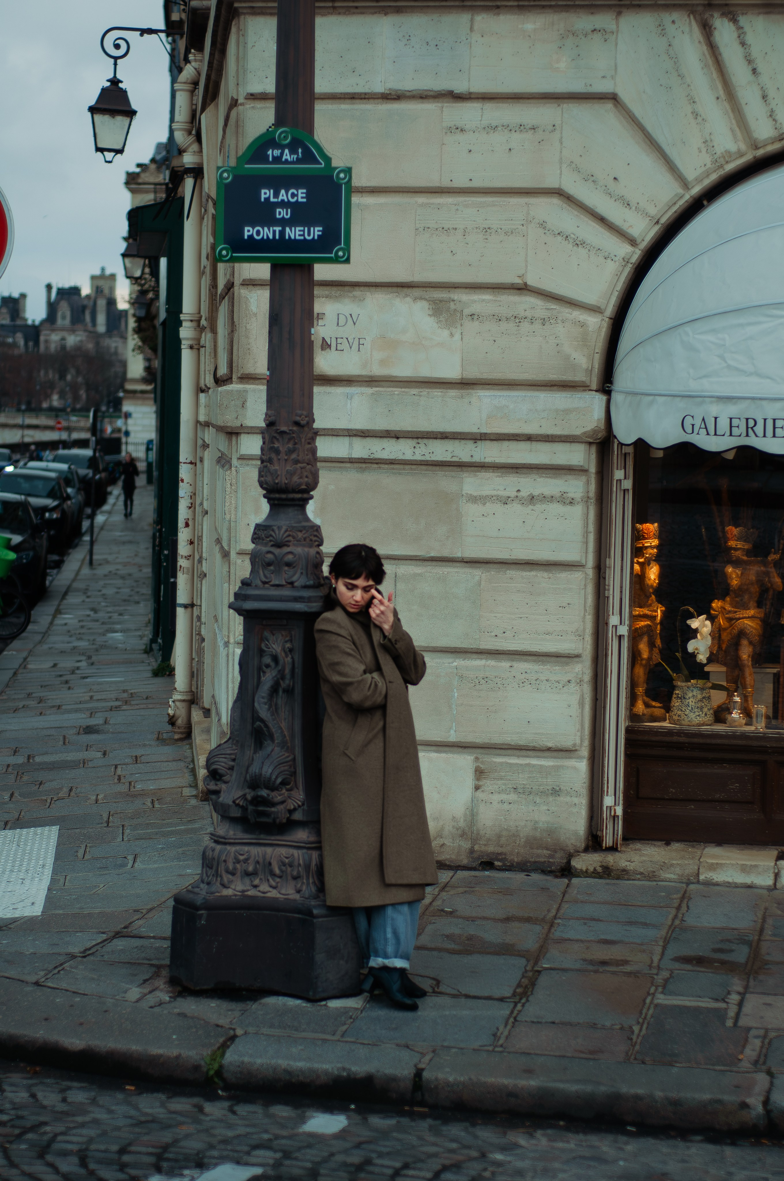 Фотосессия на острове Ситэ. Фотограф в Париже Полина Осипова