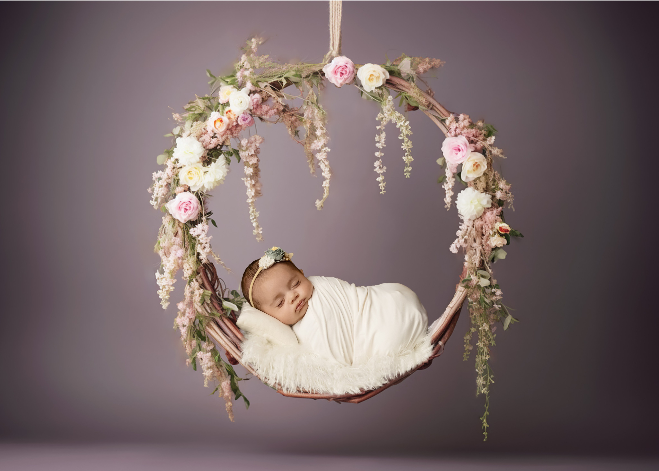 Newborn photos. Newborn photographer in Tampa Bay Area, FL