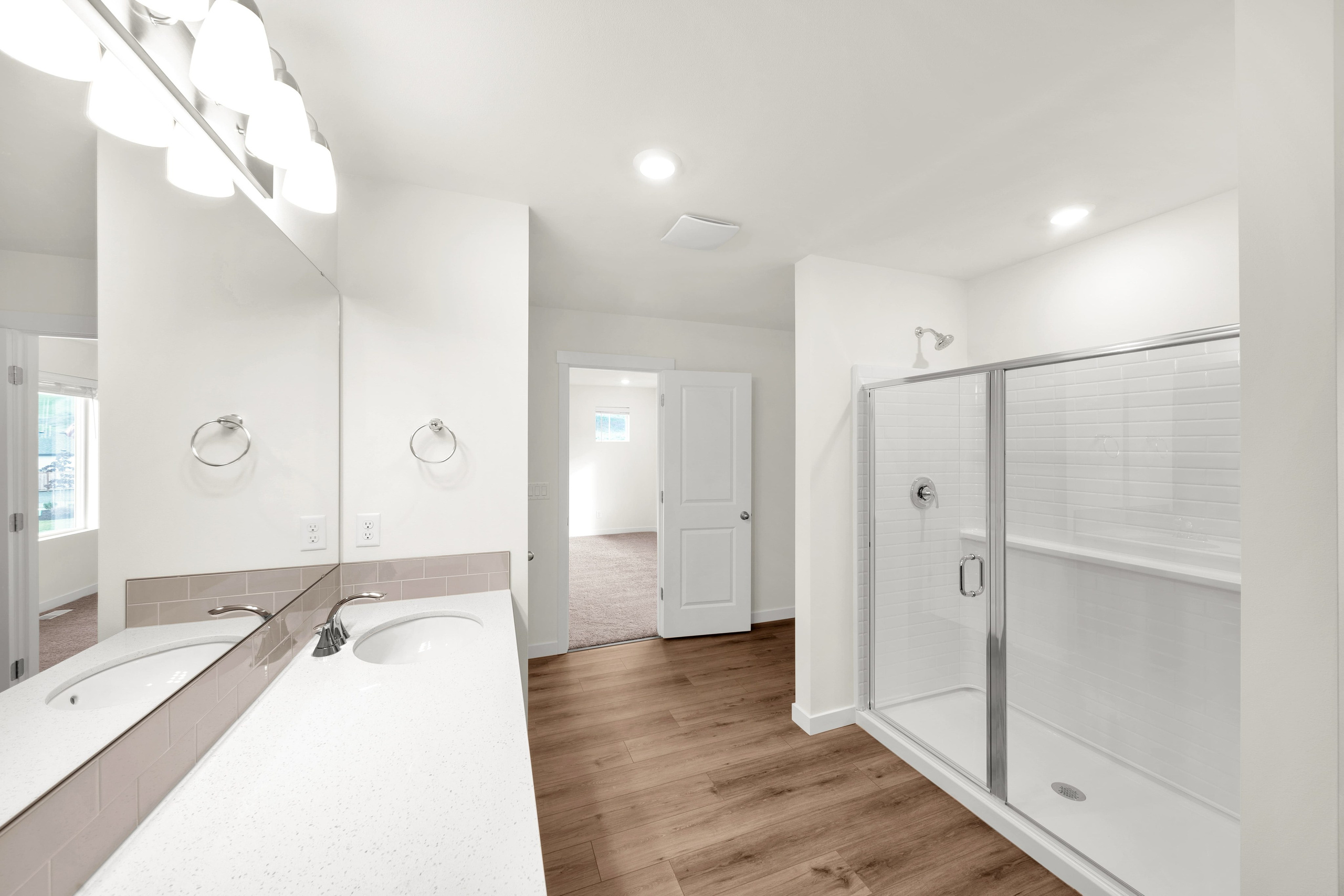 Real Estate photography. Washington state. EVAN ARISTOV WEDDING PHOTOGRAPHY — Seattle Wedding Photographer