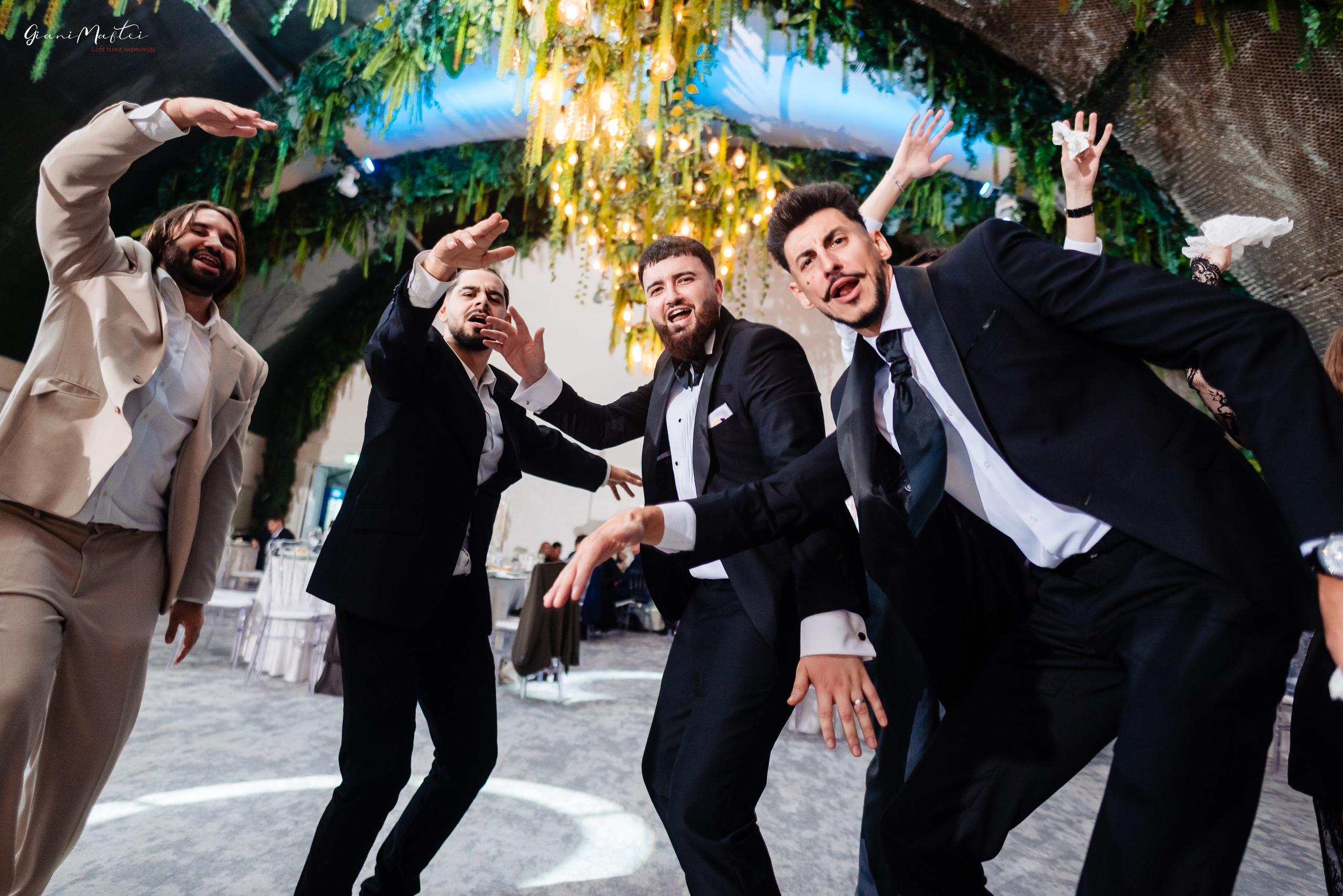 Robert & Andreea. Giani Maftei