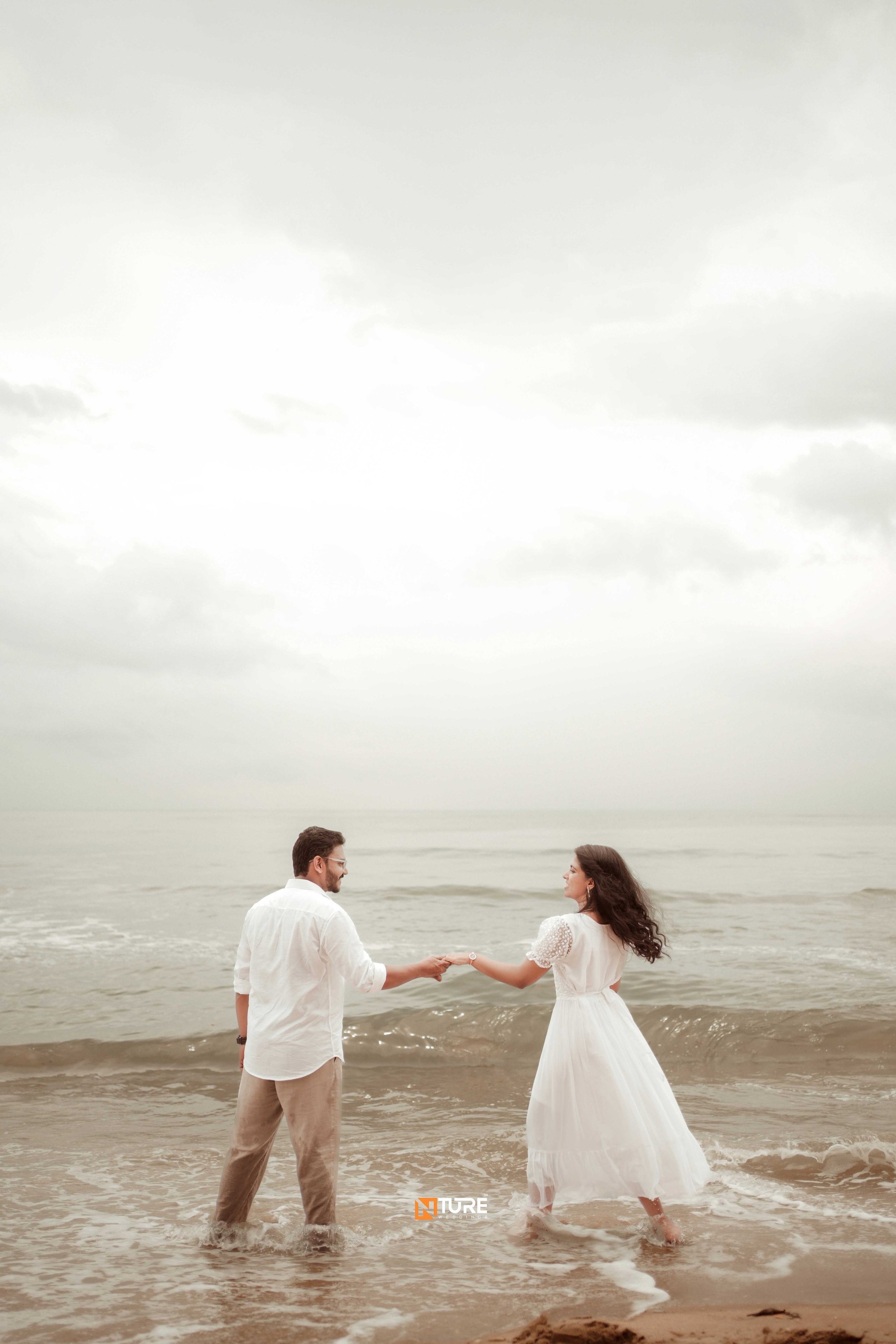 PHOTOS. NTURE WEDDING