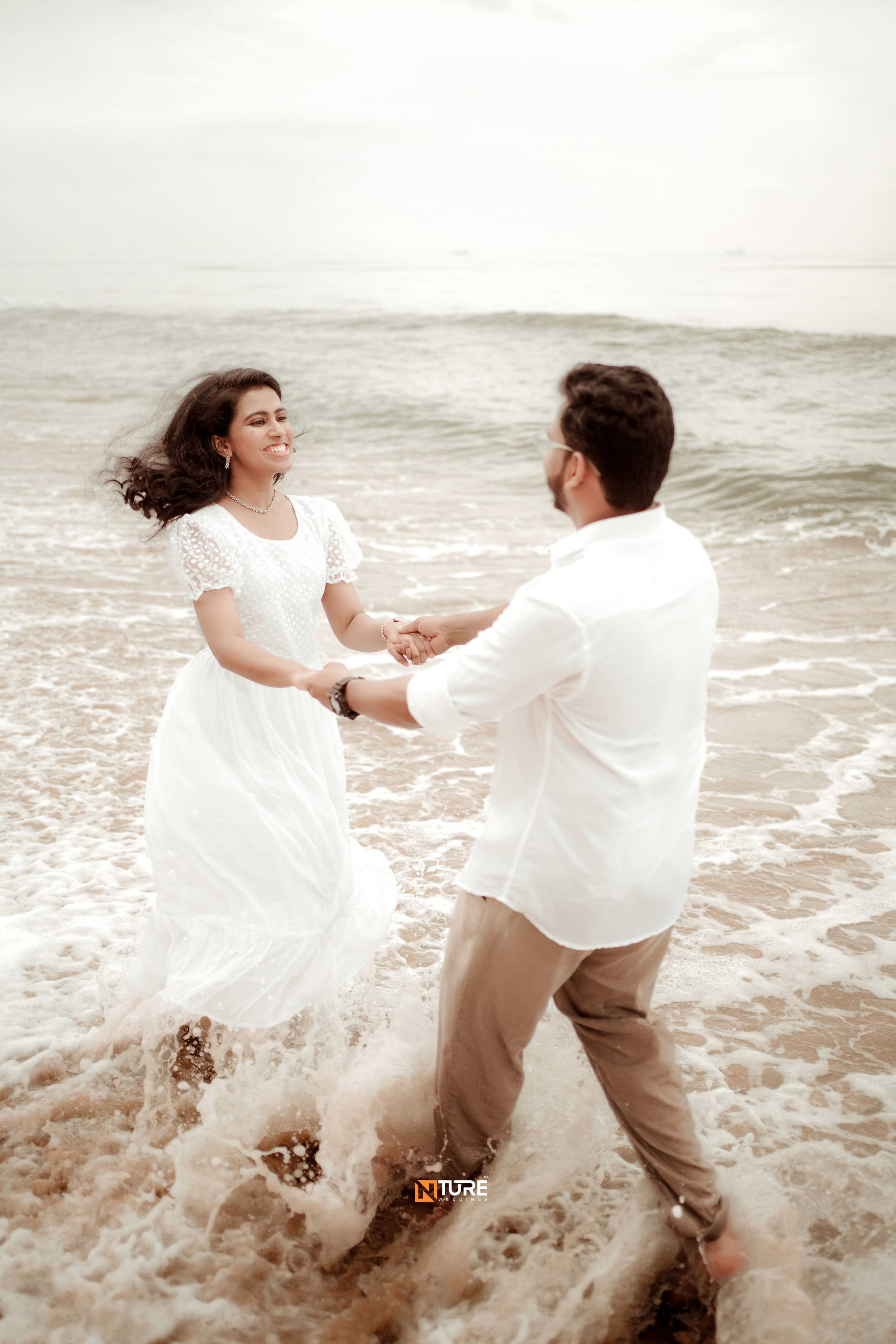 PHOTOS. NTURE WEDDING