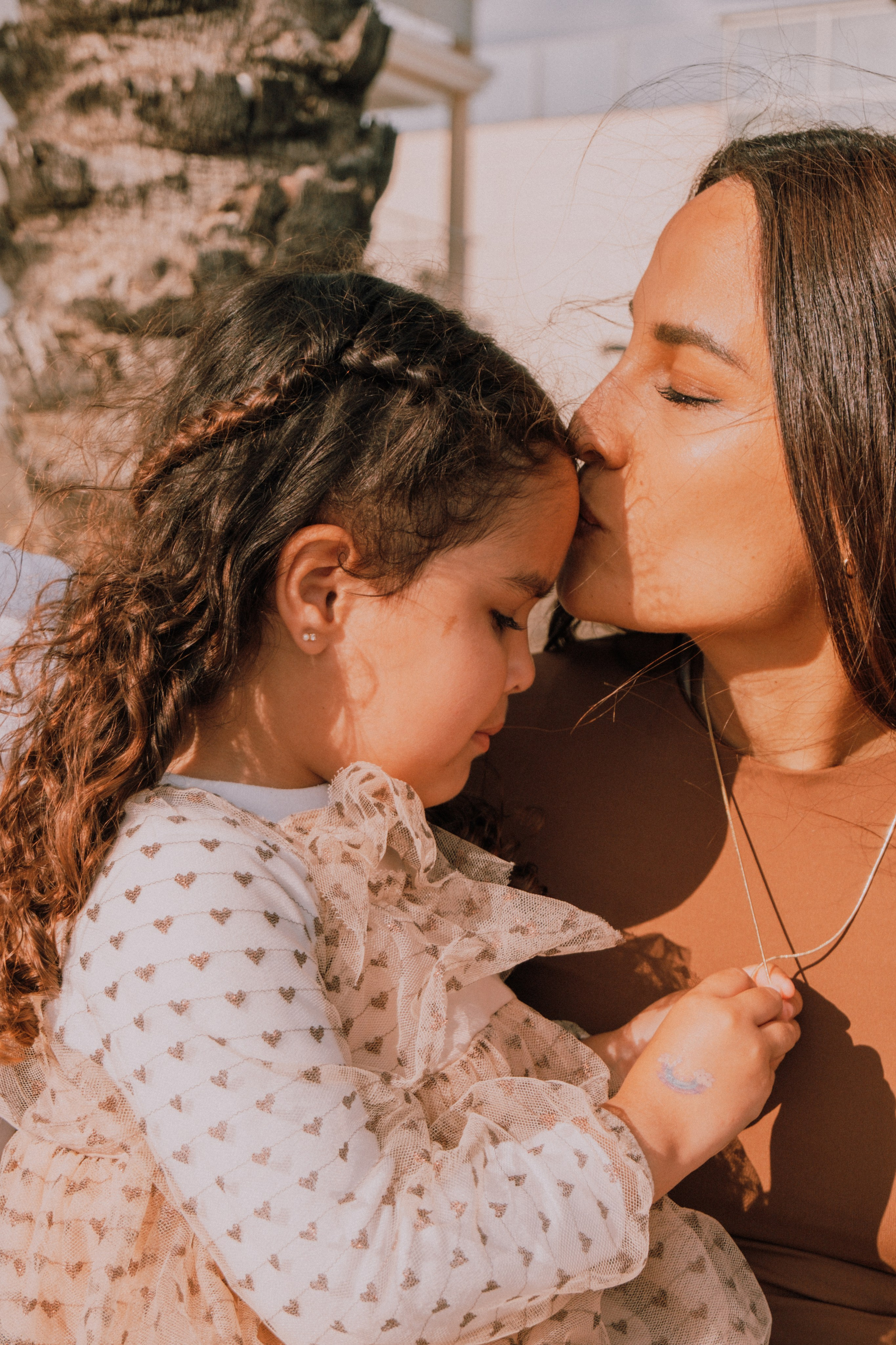 Sesión familiar en la playa. Fotografía profesional en Calafell - Elena Medvedeva