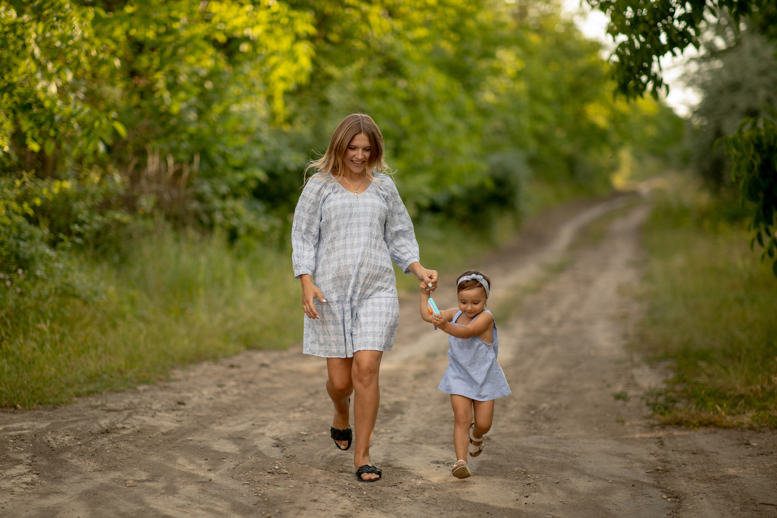 Family photo Maria si Elenica. N.D.photograph - fotograf de familie și portrete în Republica Moldova