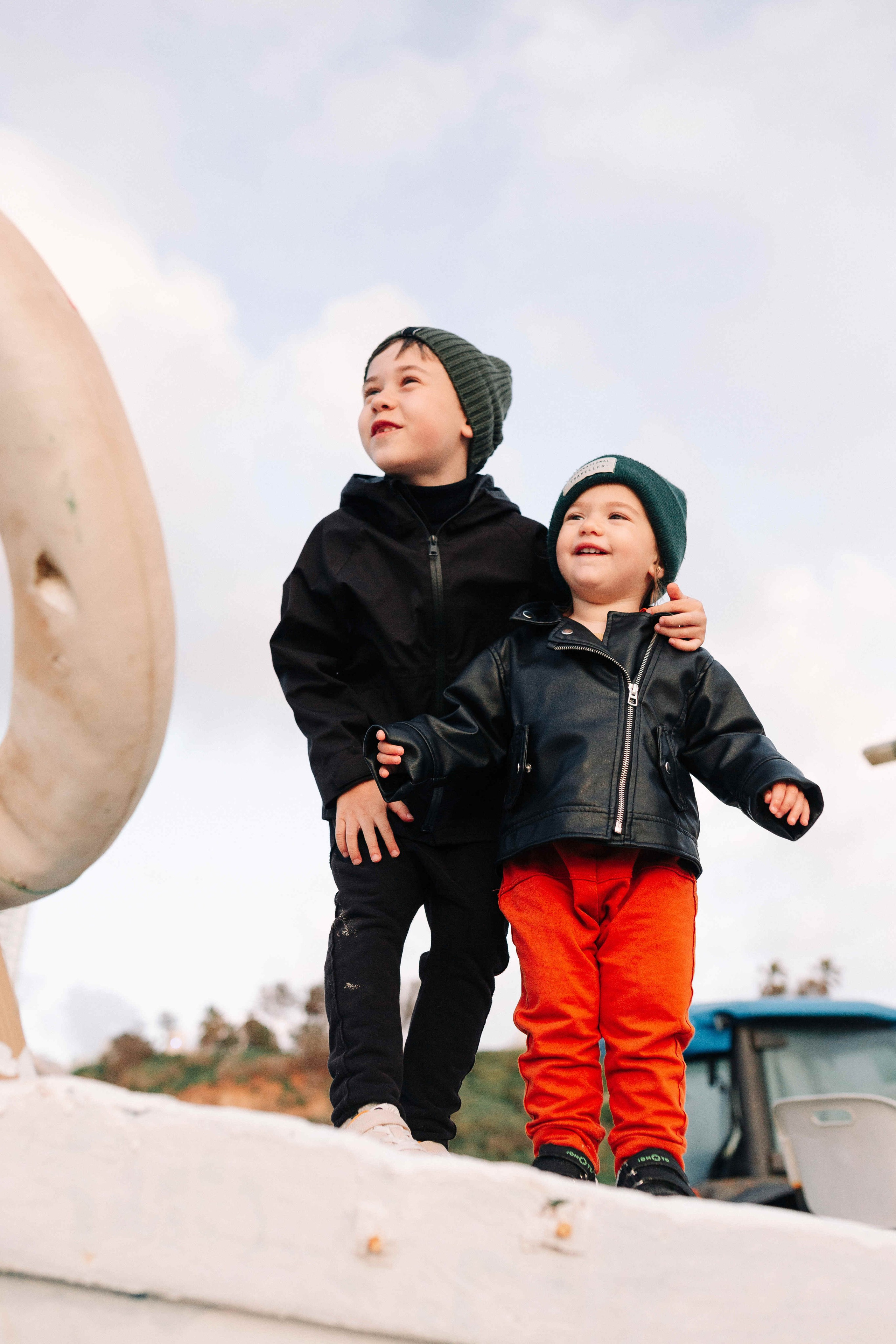 WINTER PHOTOSESSION AT THE SEA. Https://shi-photo.com/