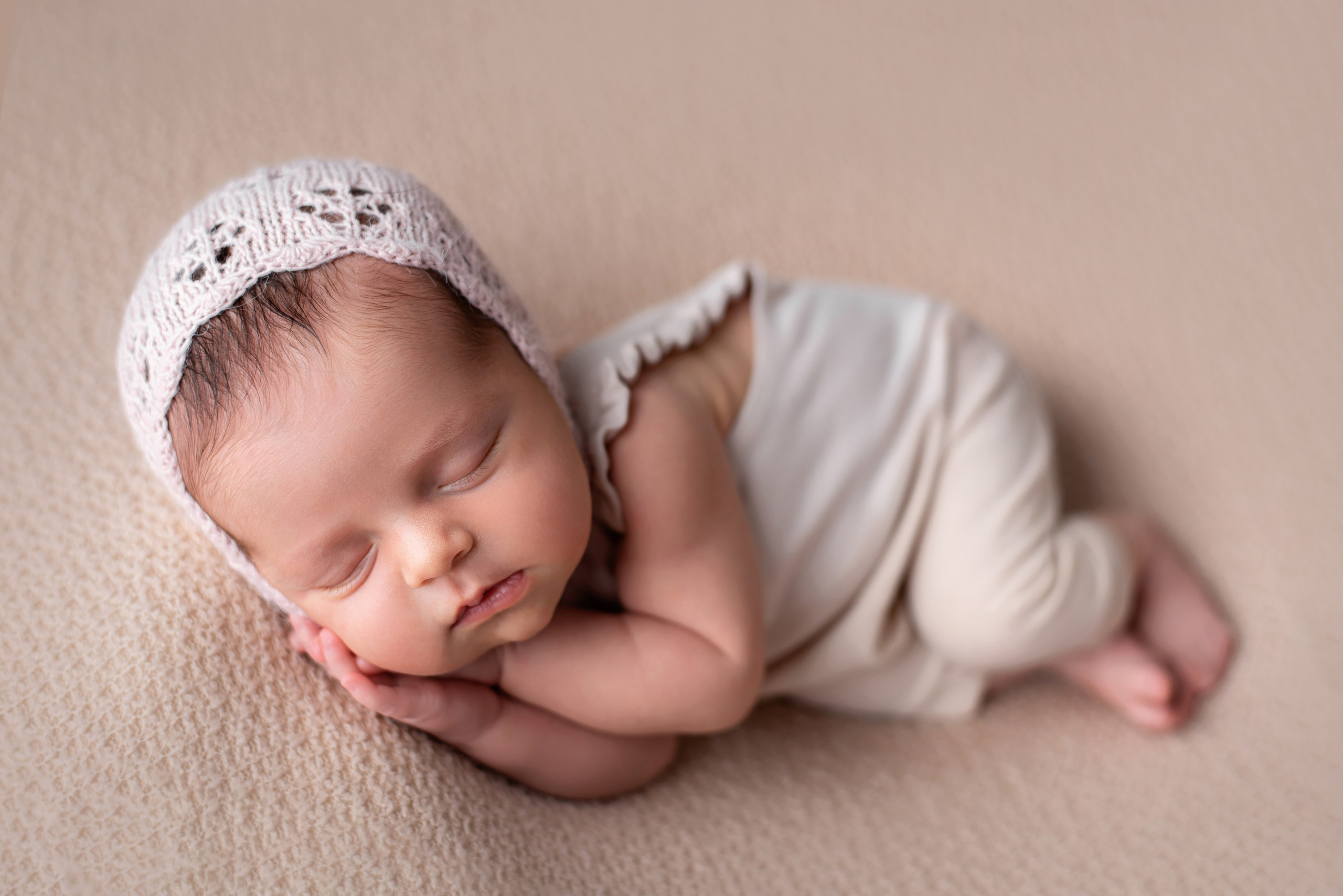 Ameliya 8 days. In-home newborn photography Raleigh & area Katya Kulikova