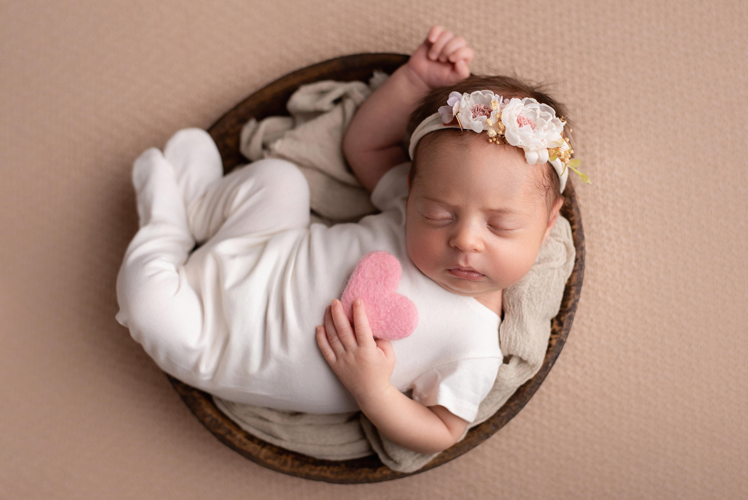 Eseniya 24 days. In-home newborn photography Raleigh & area Katya Kulikova
