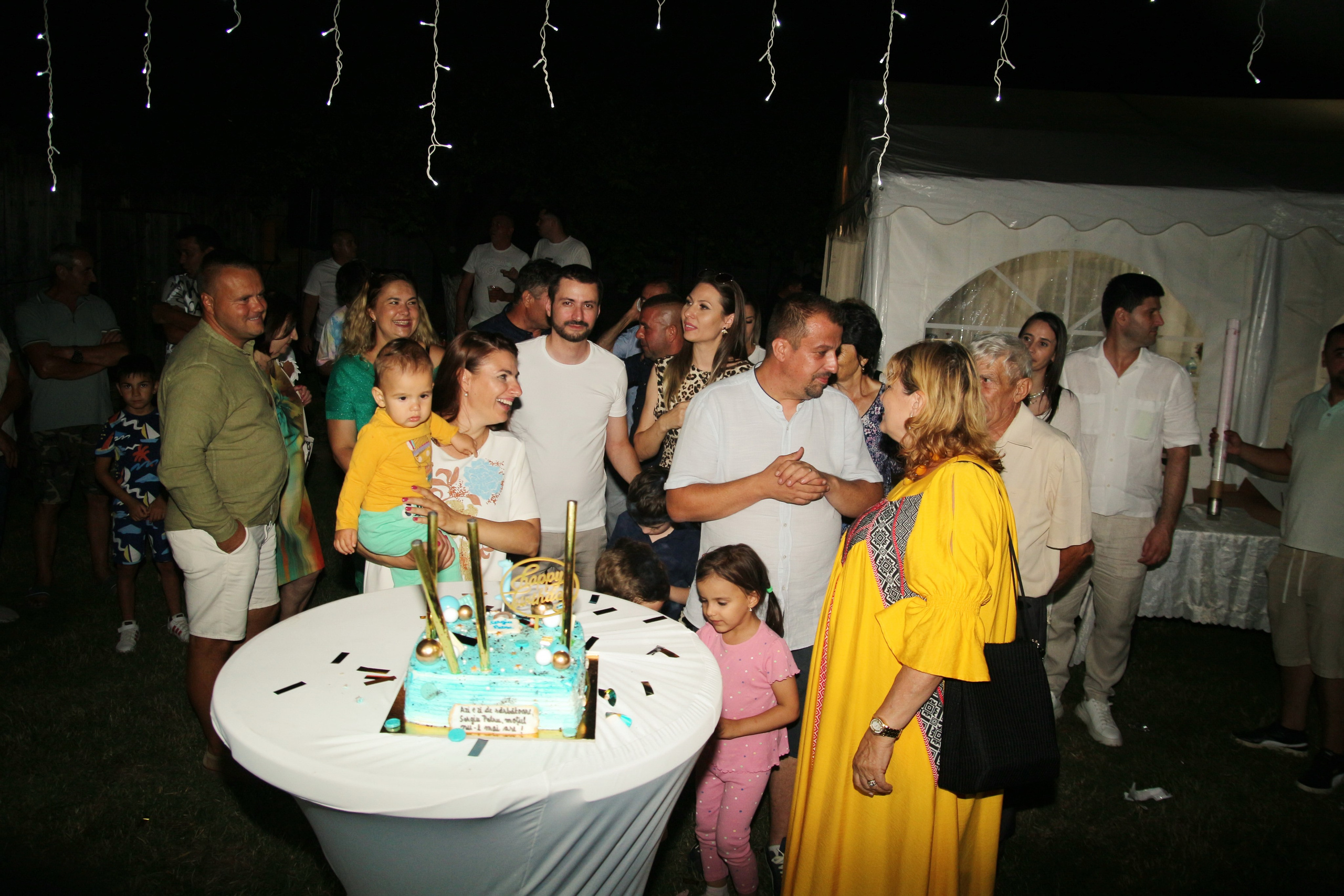 BYZO MEDIA. PETRU BYZO - family and children photographer in ROMANIA