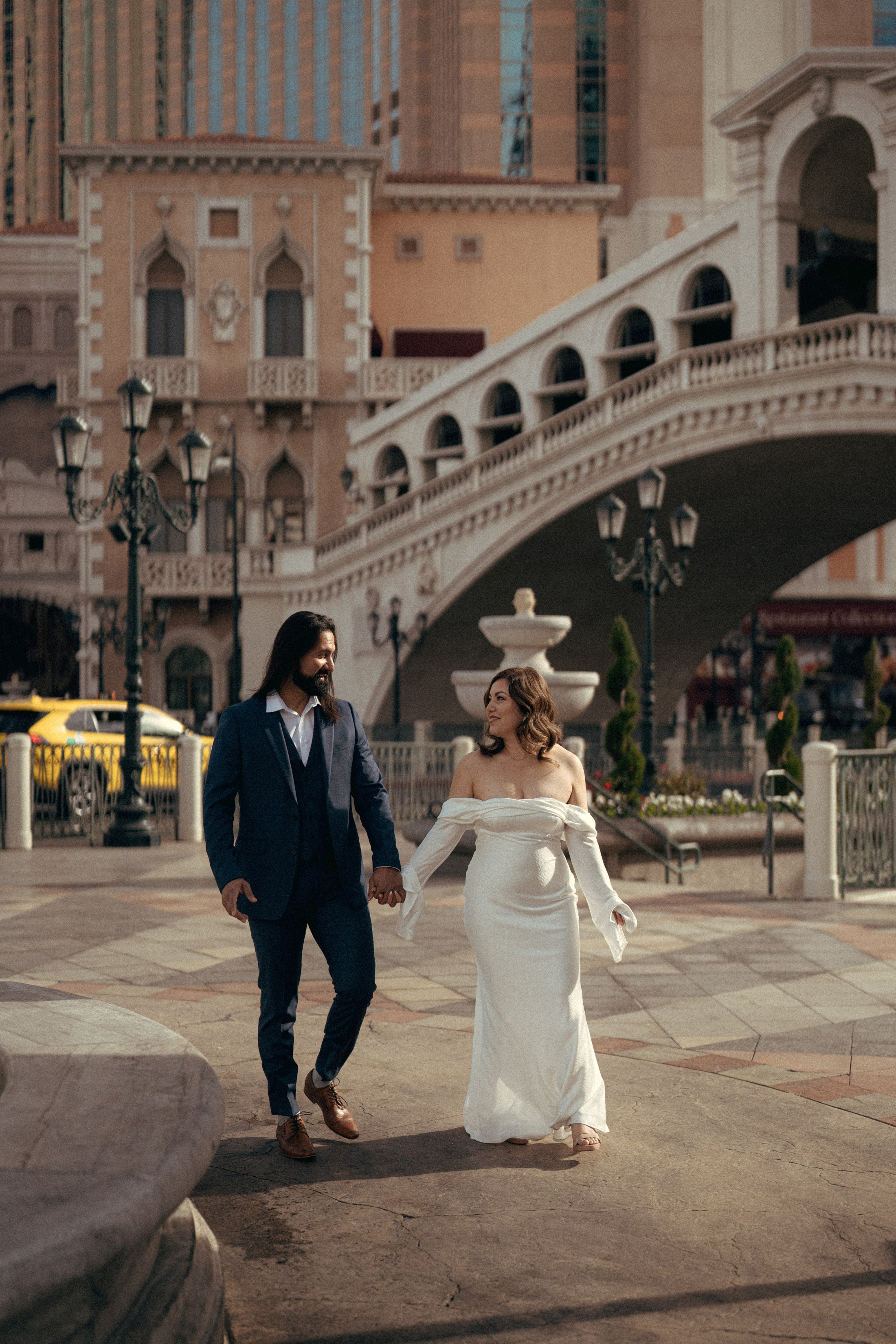 Angelica&Jorge. Wedding & elopement photographer Viktoriya Kravtsov. Las Vegas
