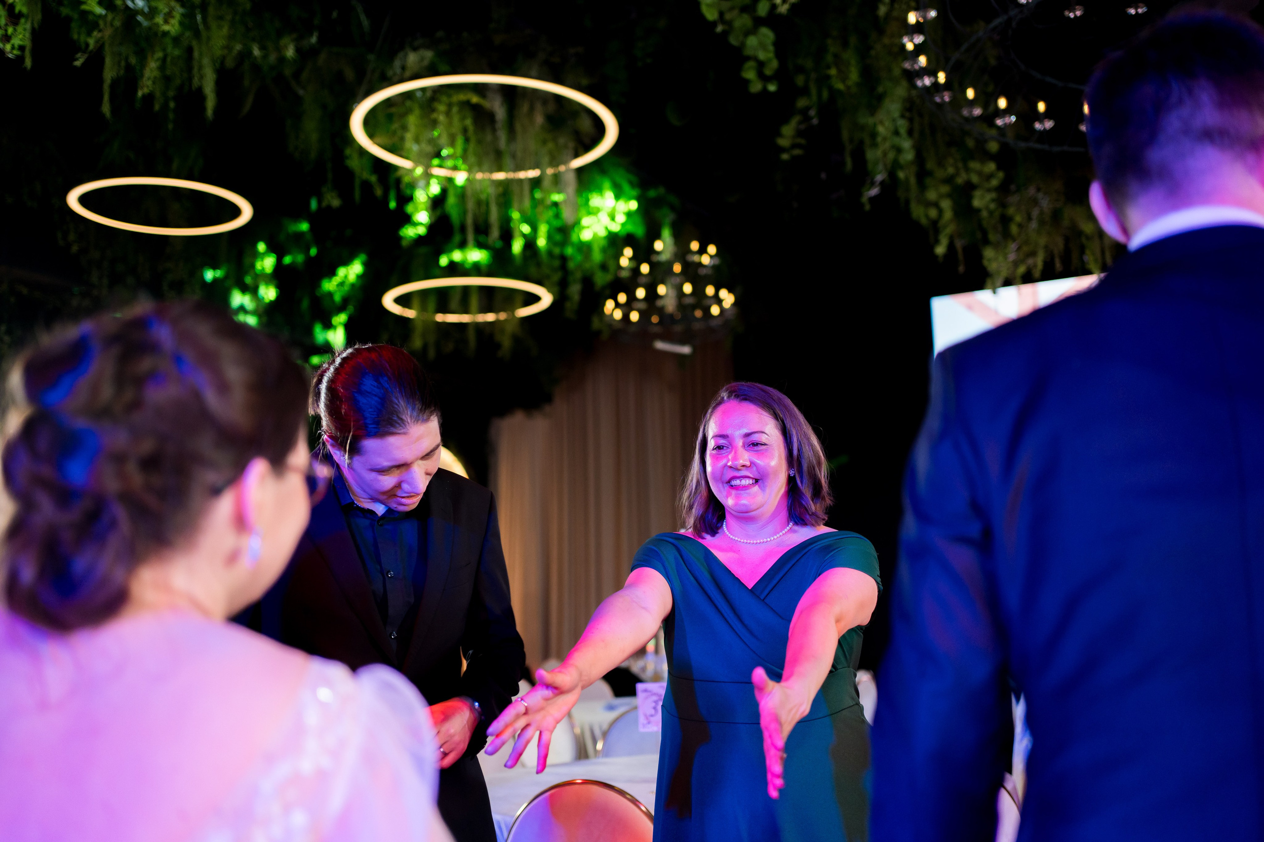 PARTY. Gabriel Florea — Fotograf nuntă București