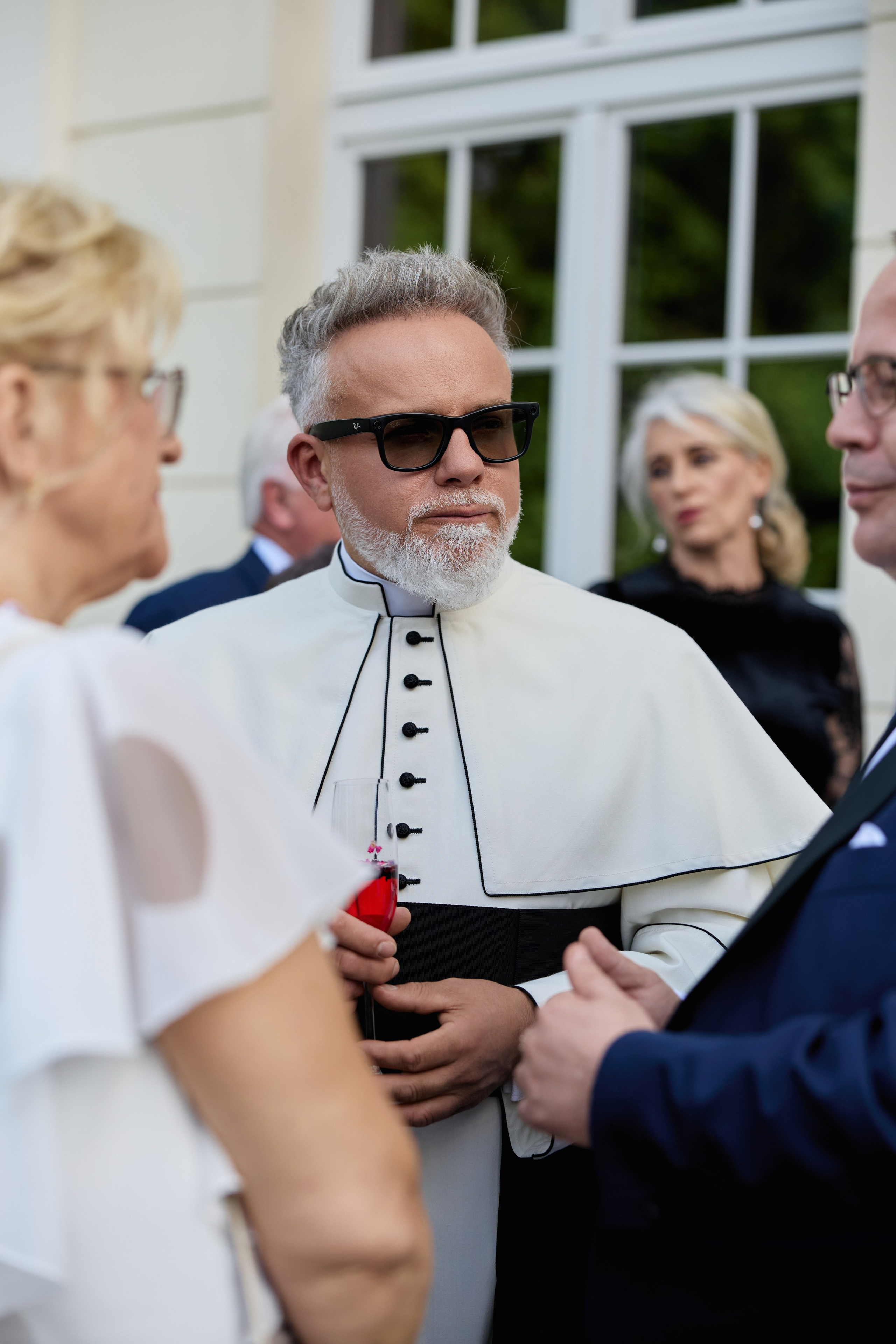 Wiktoria & Kacper. Pałac Goetz. Fotograf ślubny i rodzinny w Krakowie Yana Klymova