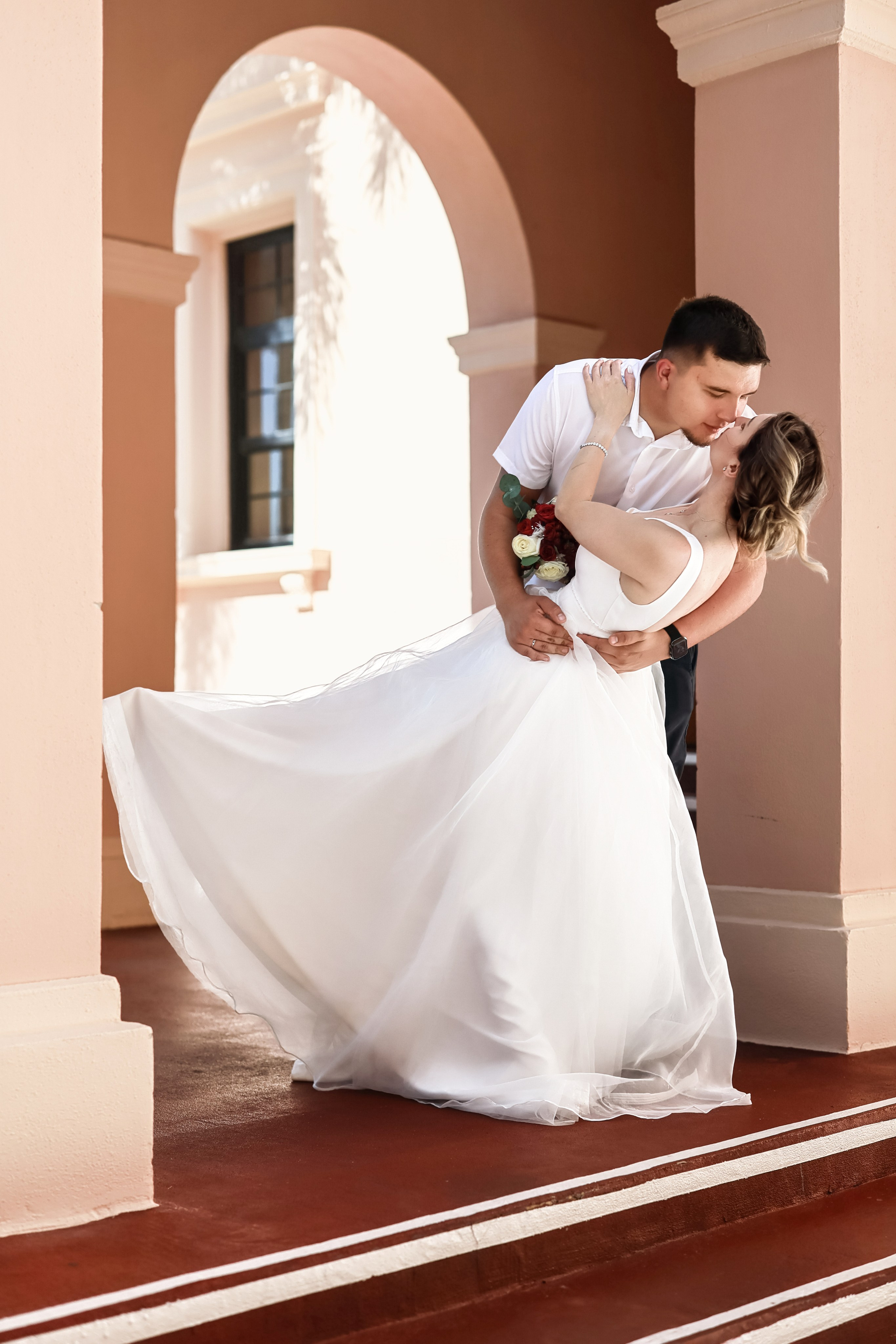 Courthouse Wedding in Sarasota, Florida. Wedding and family photographer Olga Belianskaia