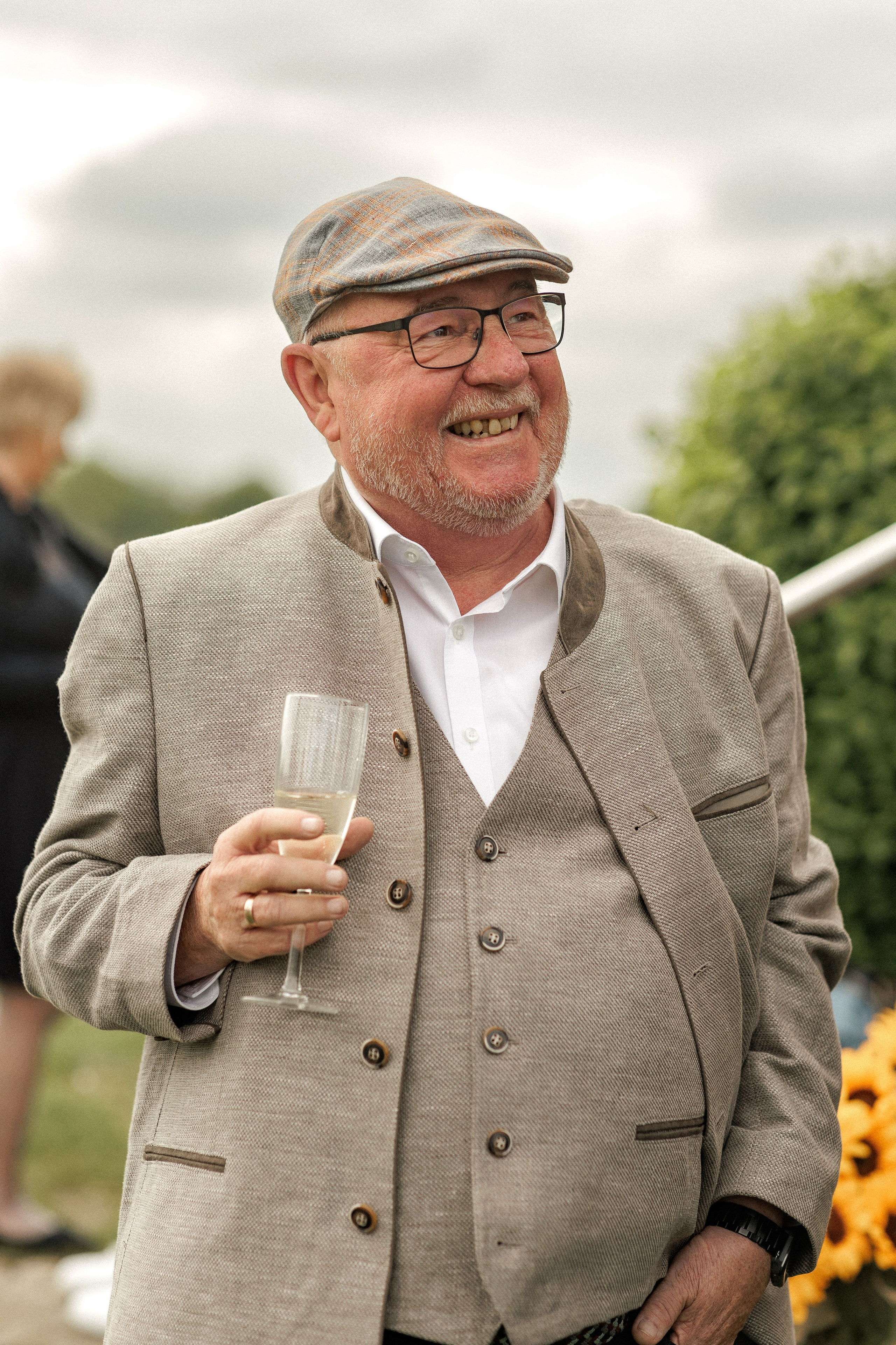 Hochzeitsfotografie an der Windmühle Eyendorf | Historische Romantik in Niedersachsen. Hochzeitsfotograf und Hochzeitsvideograf aus Hamburg | Roka21Film