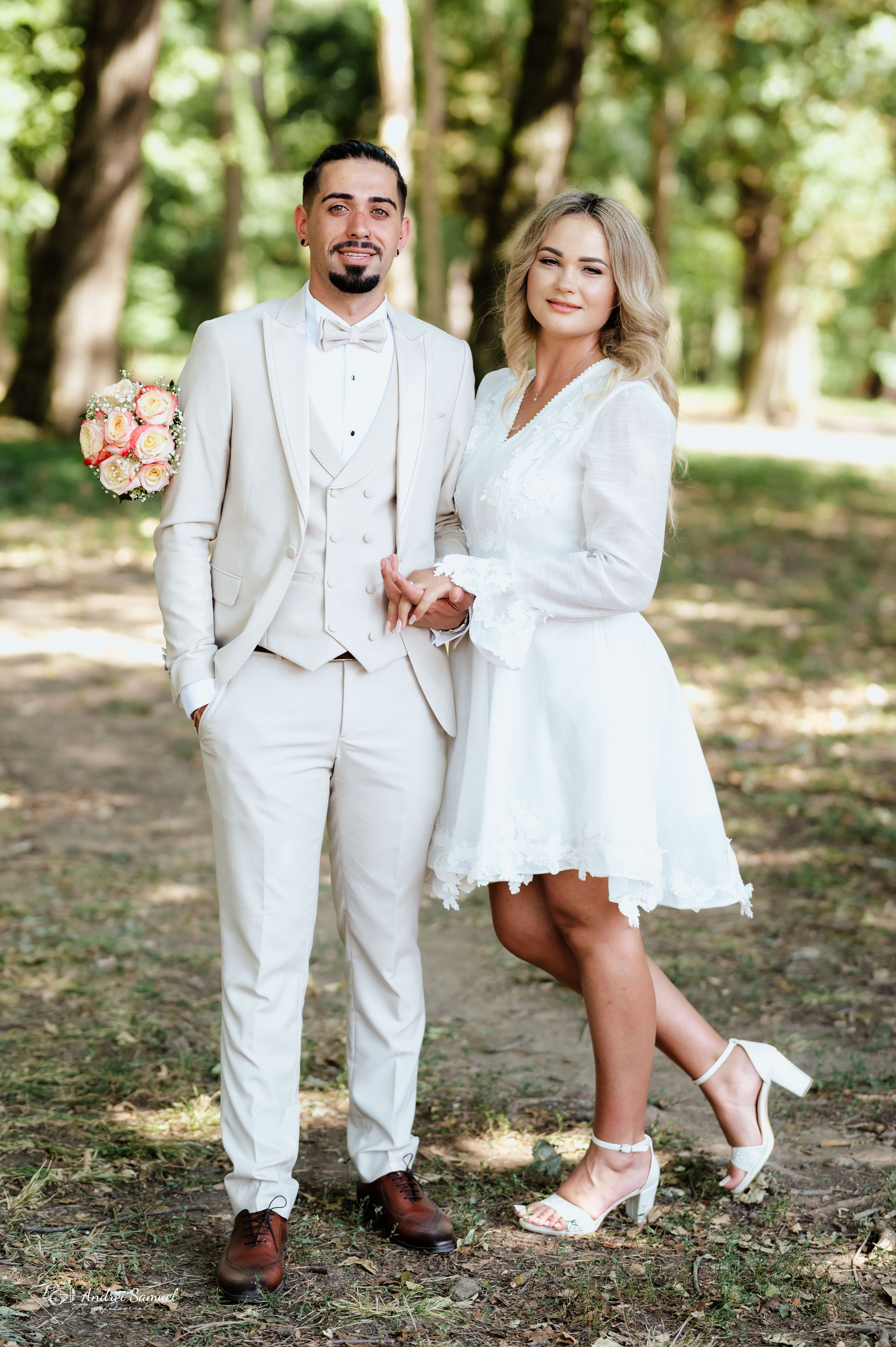 Valentina & Edi. Andrei Samuel – Fotograf București | Evenimente, Studio, Imobiliare, Produs