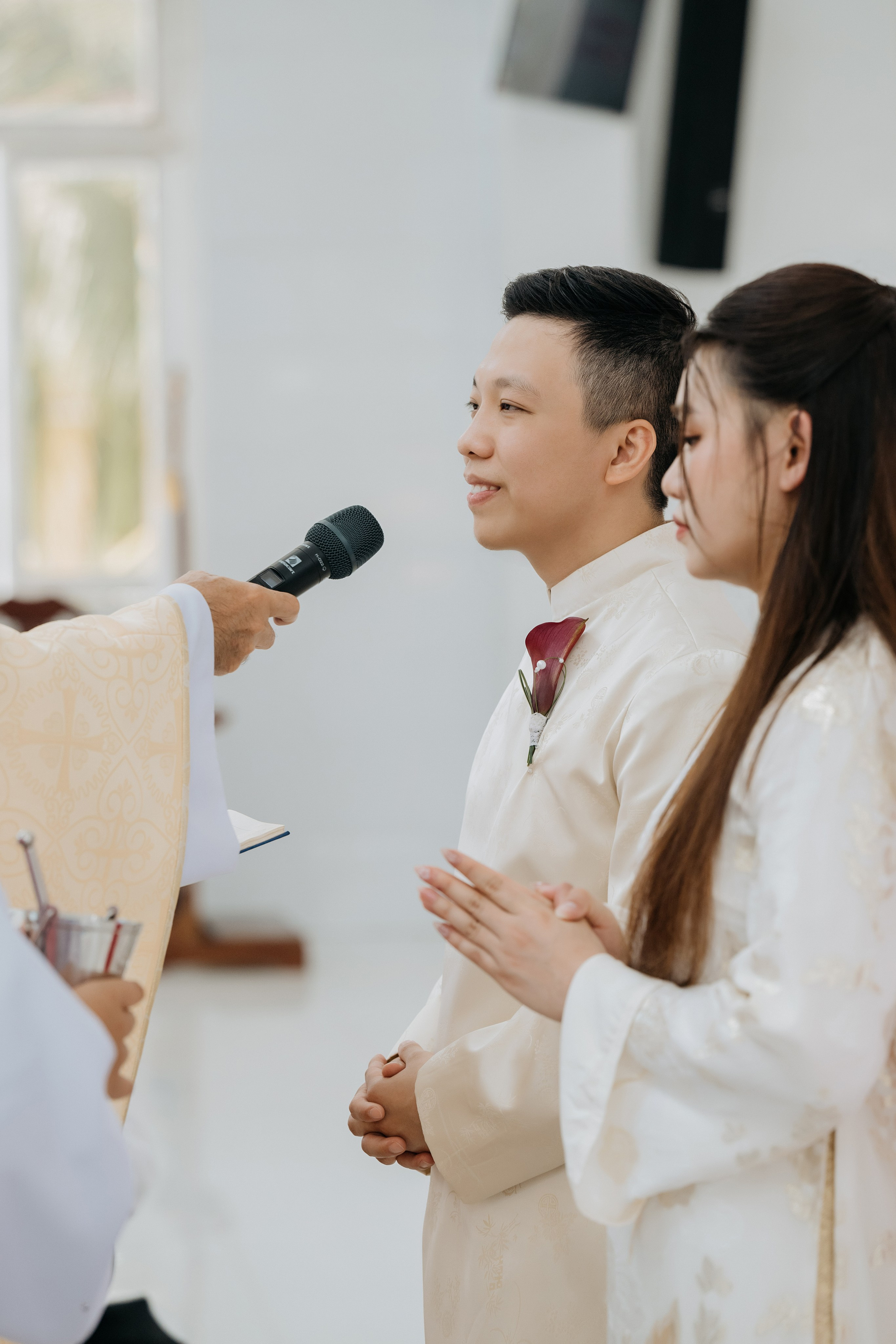 Church Wedding / TRANG & TUONG. Saigon Wedding Present | Art Beyond Moments