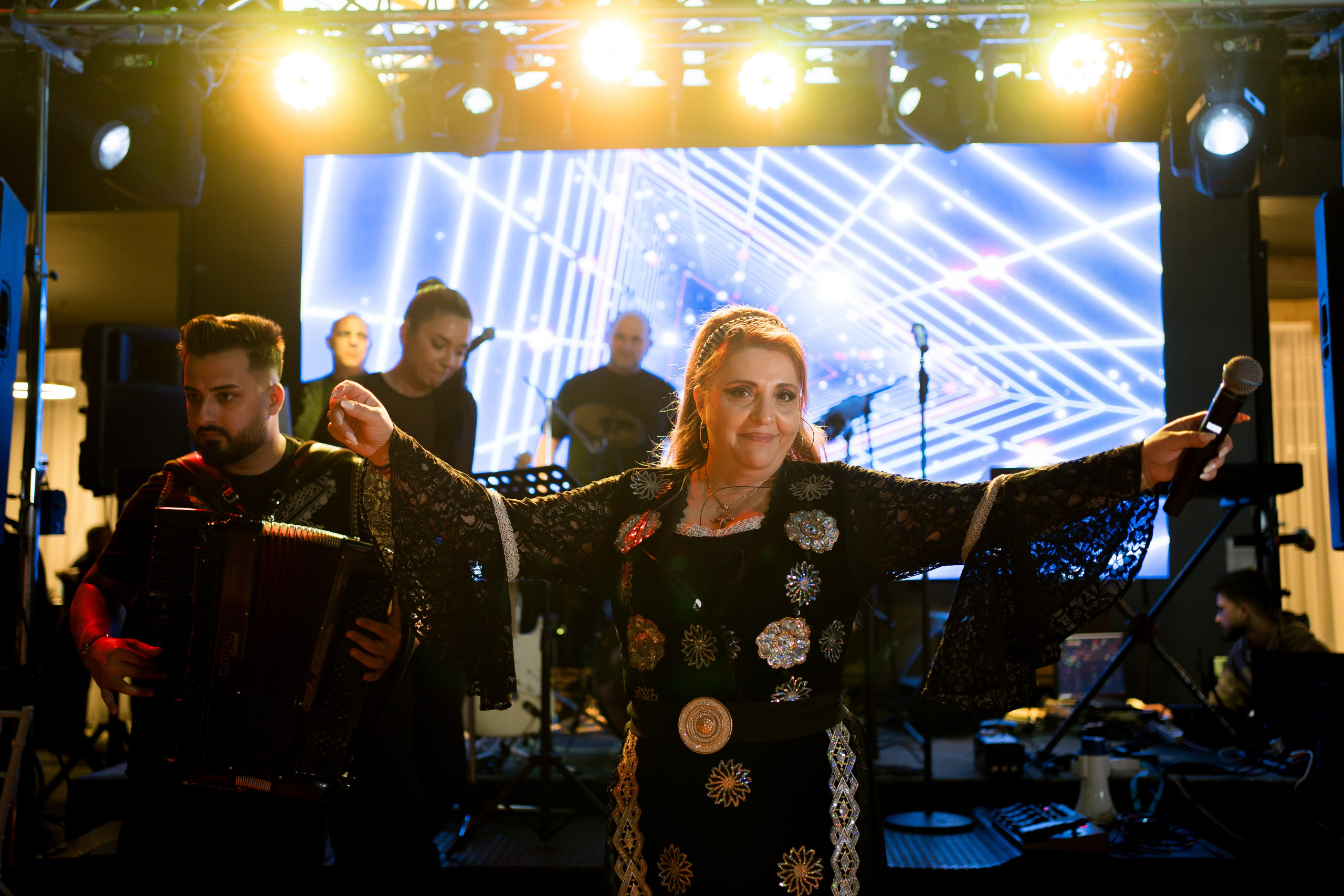 PARTY. Gabriel Florea — Fotograf nuntă București