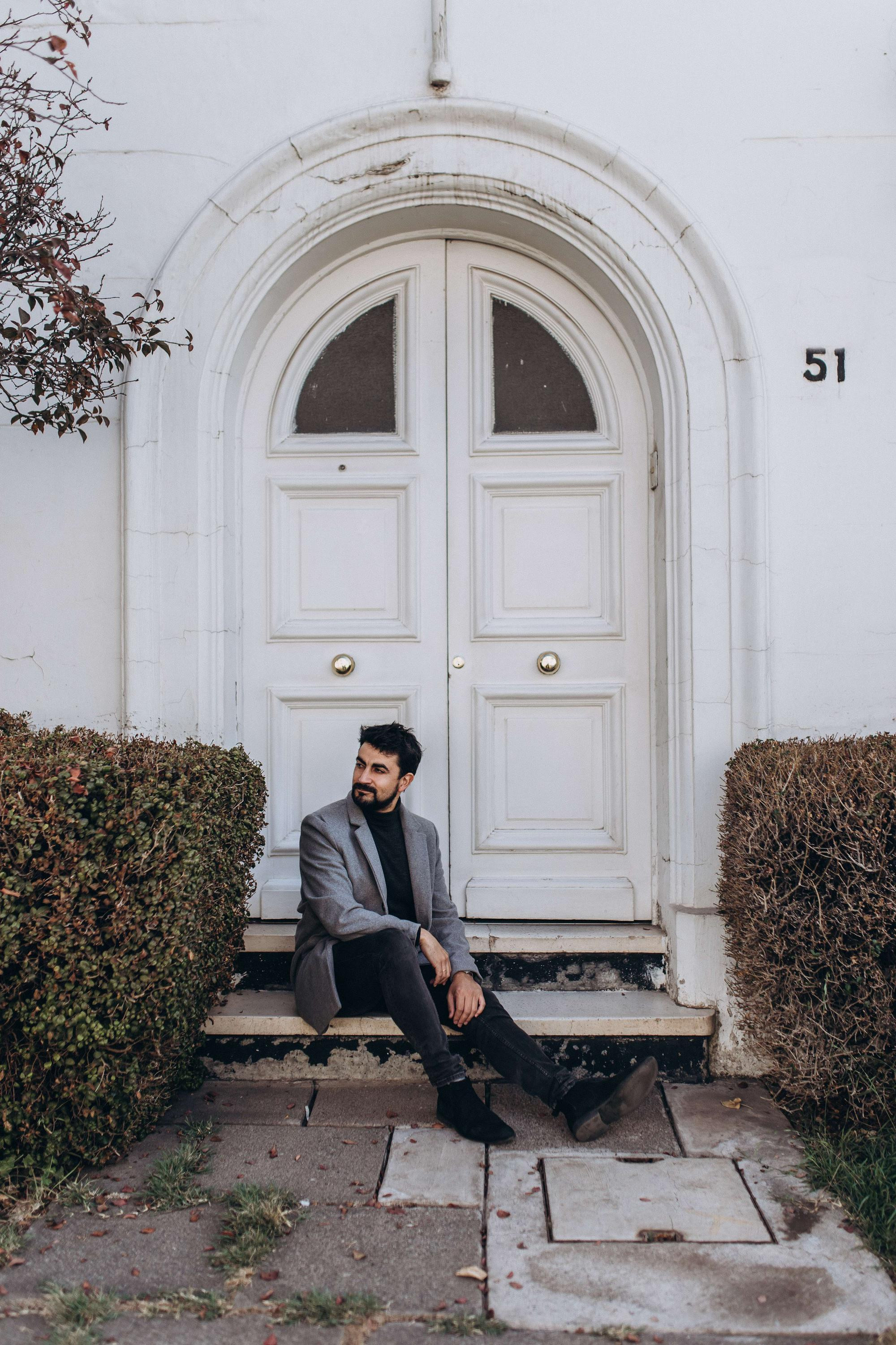 Andres. Retrato masculino. Fotógrafa familiar Santiago y Chile Anna Almazova