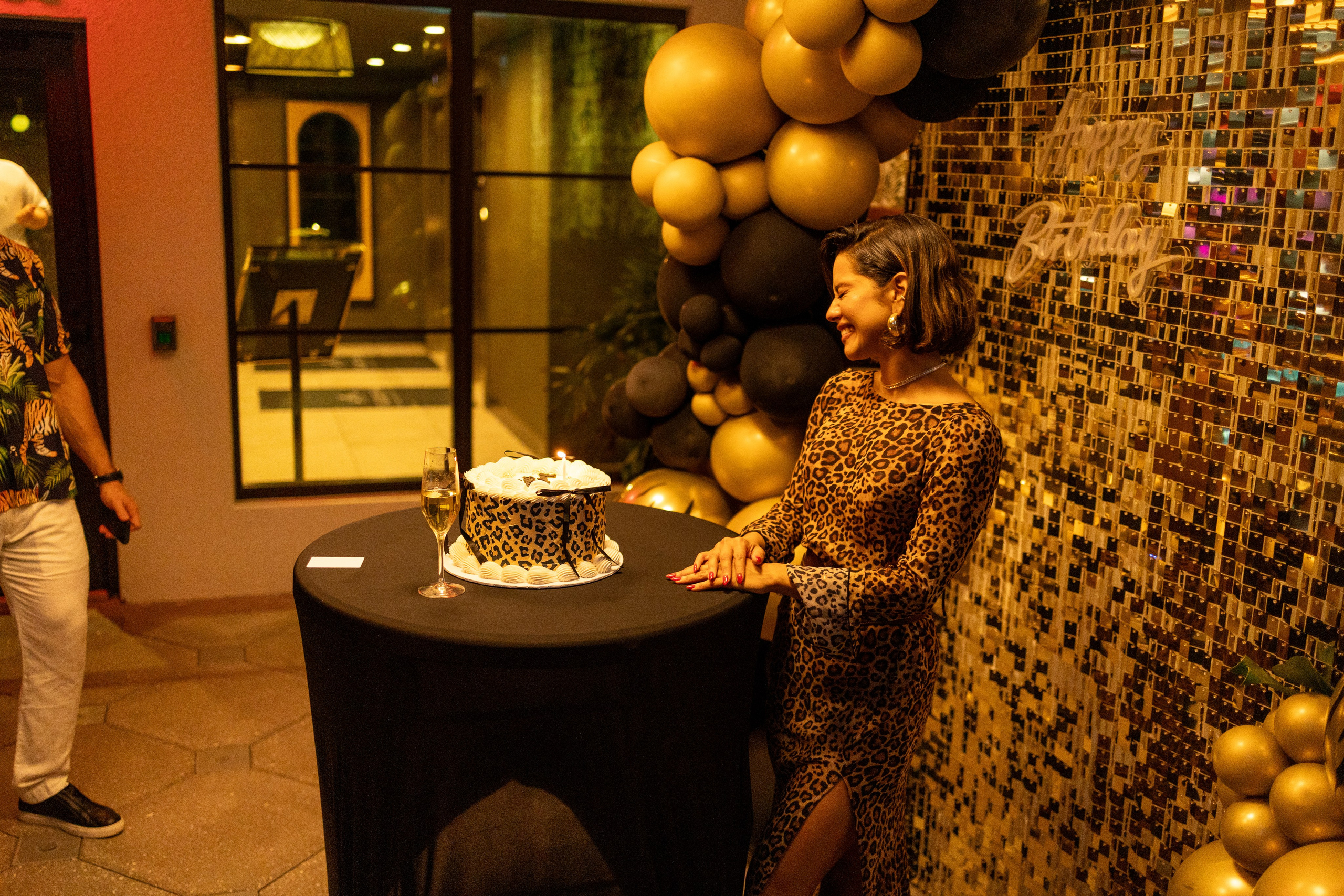 Luara Birthday at the Perry Hotel. Out and About 239