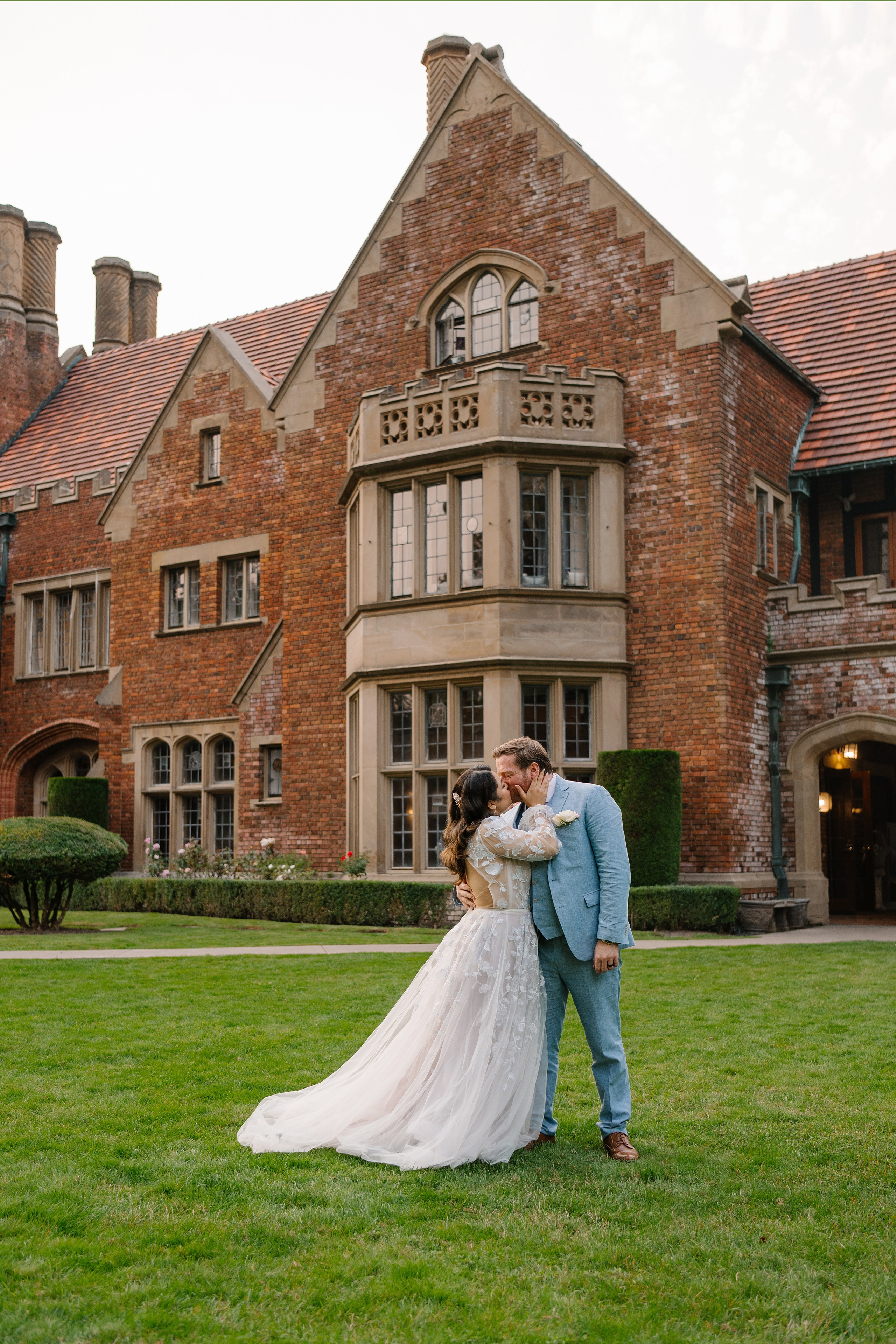 Alena Tau | Wedding & Family Photographer Vancouver WA and Portland OR