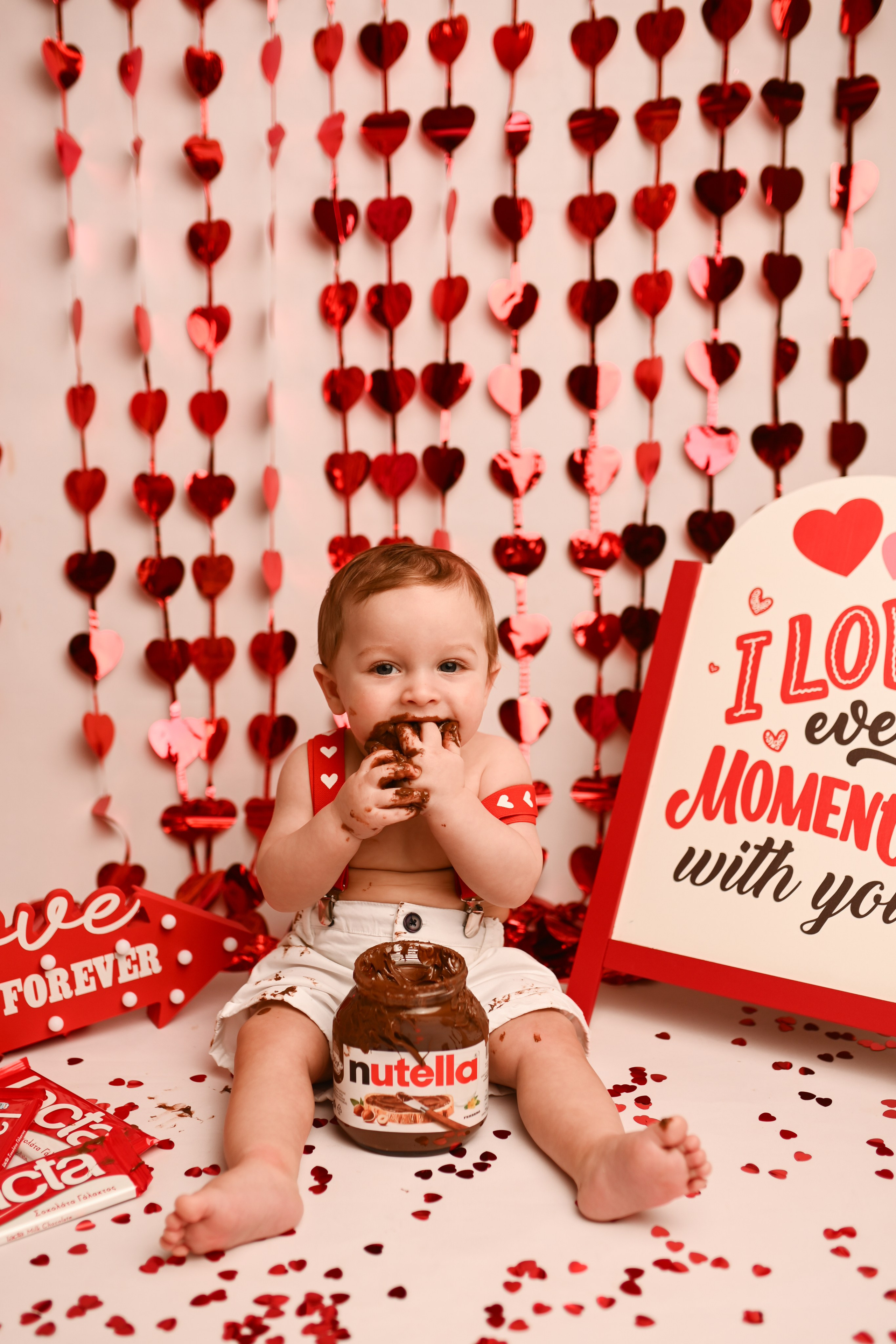 Baby Photoshoot (3-11months old). WELCOME