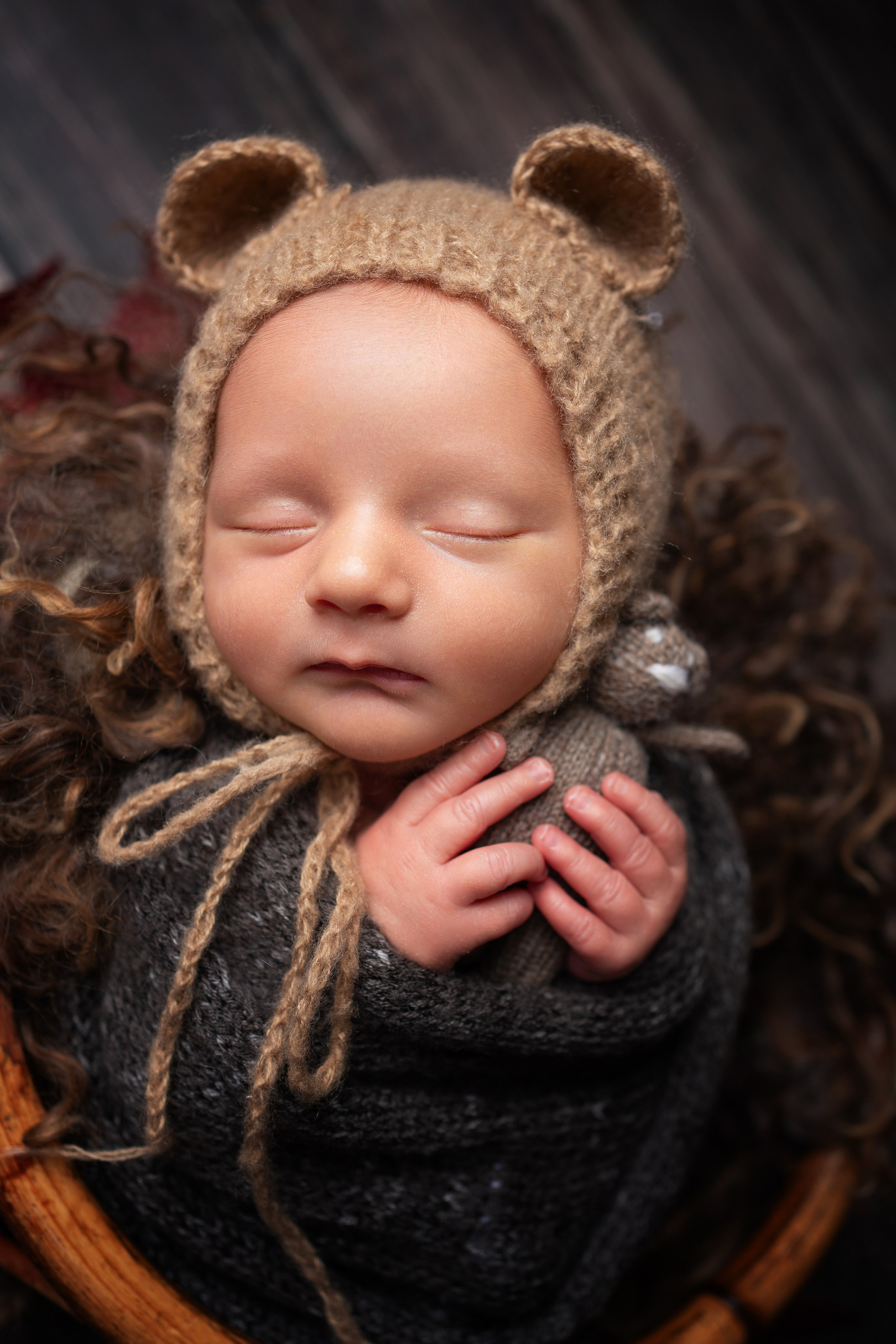 John. Neugeborenenfotografin und Retoucher in Augsburg Nastassia Schneider