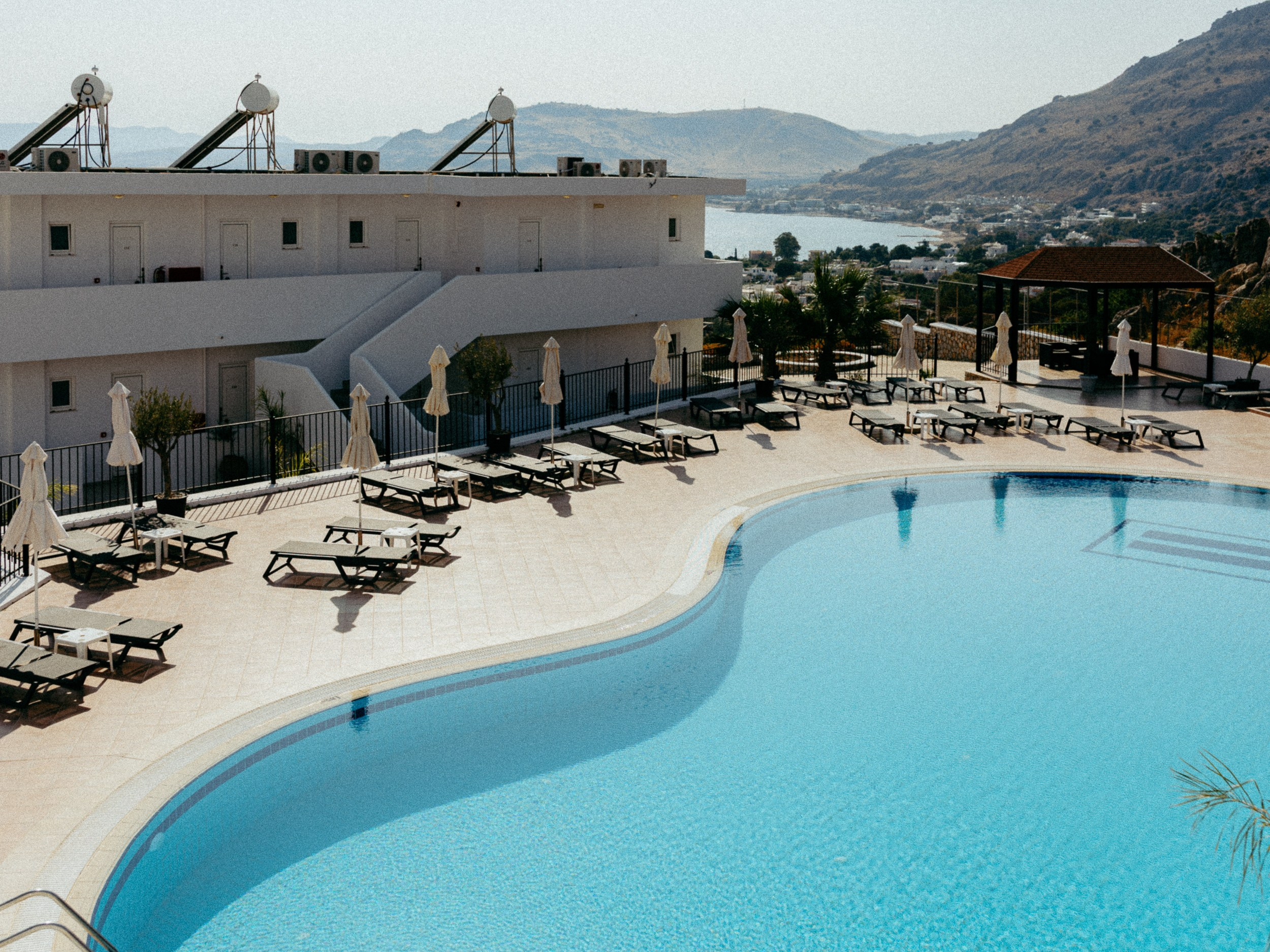 LINDOS NEST, GR. Евгения Найденова — брендовый и портретный фотограф | Болгария, Европа