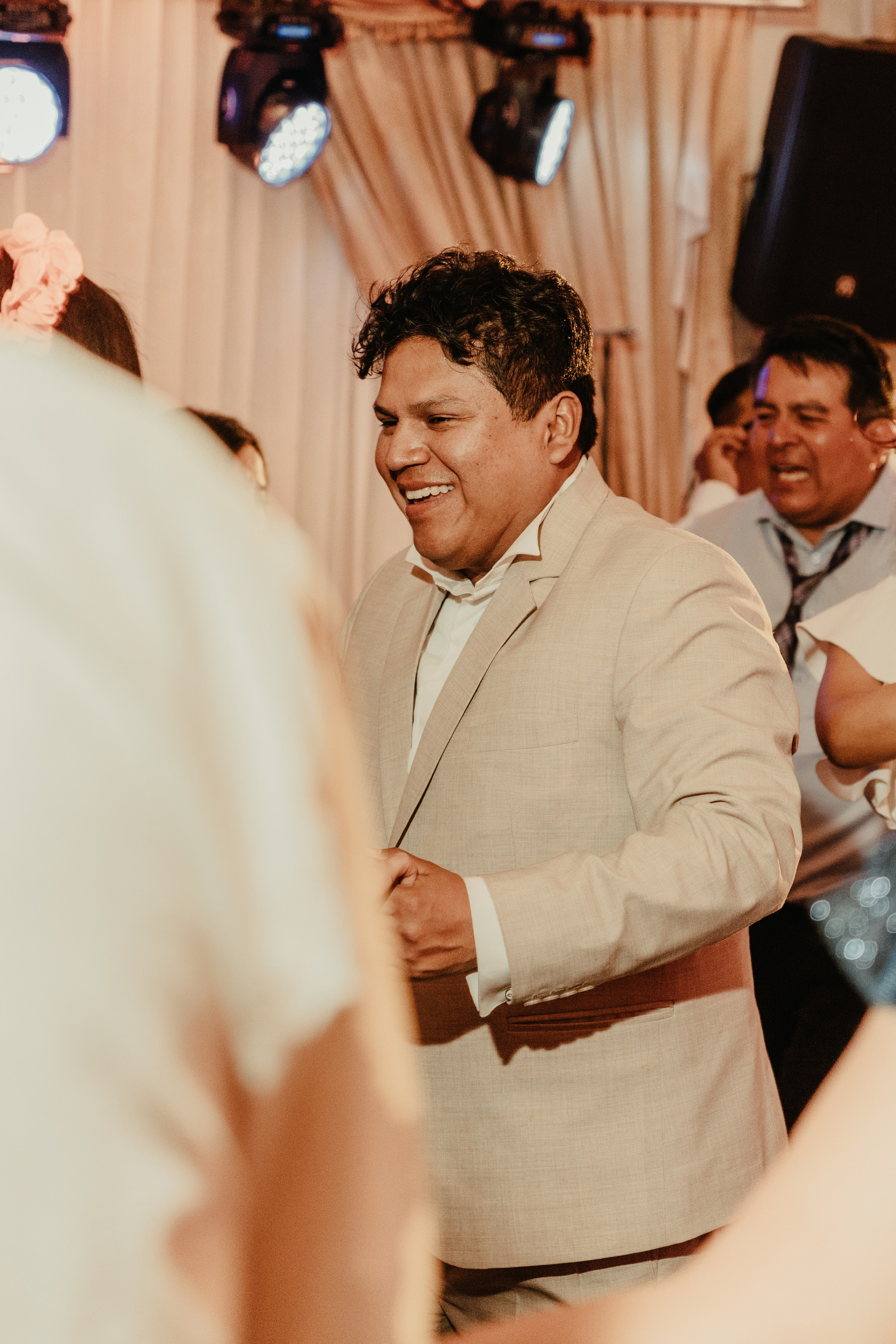 VANESSA + FRANKLIN BODA RELIGIOSA. Studio KVTA | Fotografía y Video de Bodas en Arequipa