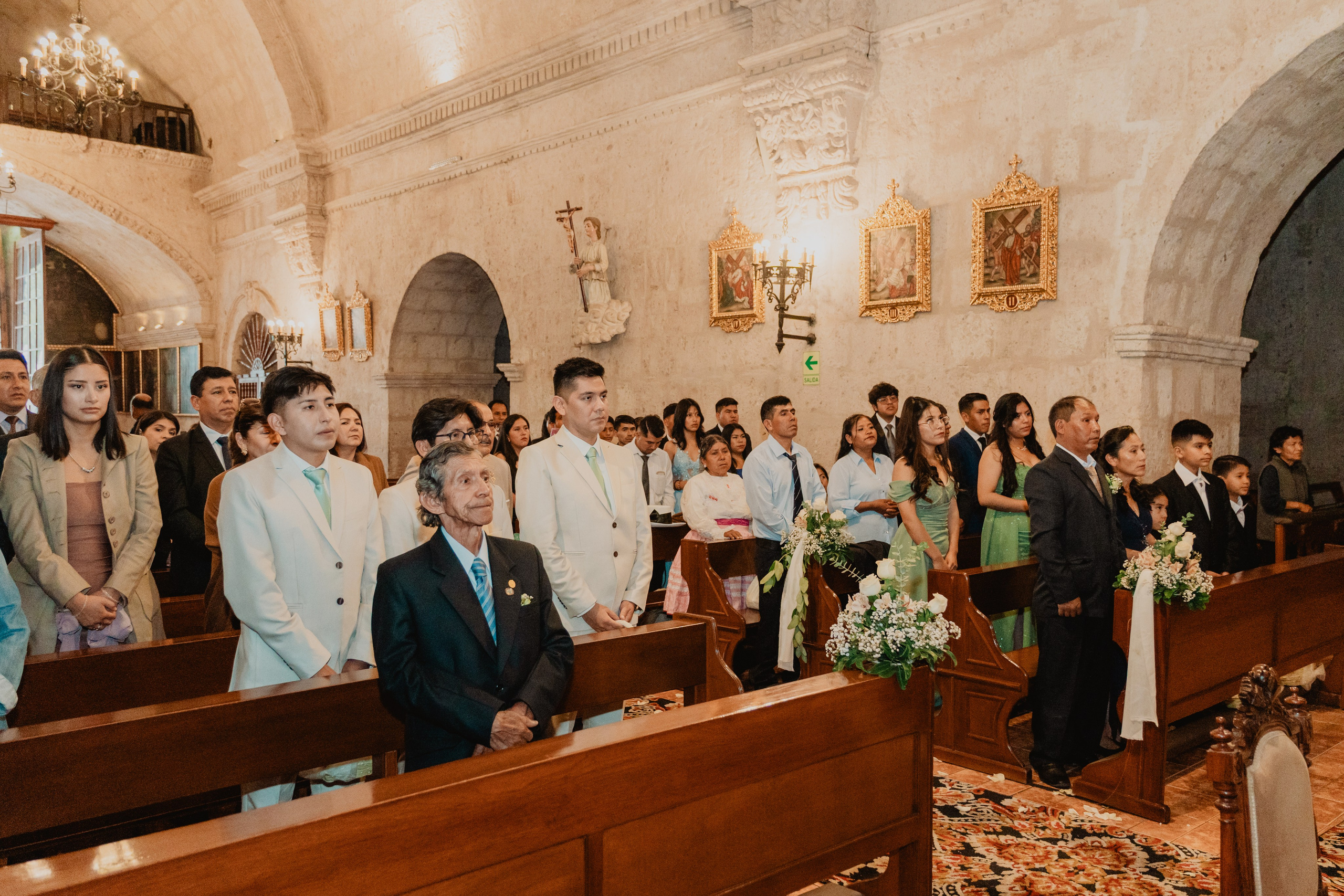 FERNANDO + MARIBEL | BODA RELIGIOSA. Studio KVTA | Fotografía y Video de Bodas en Arequipa