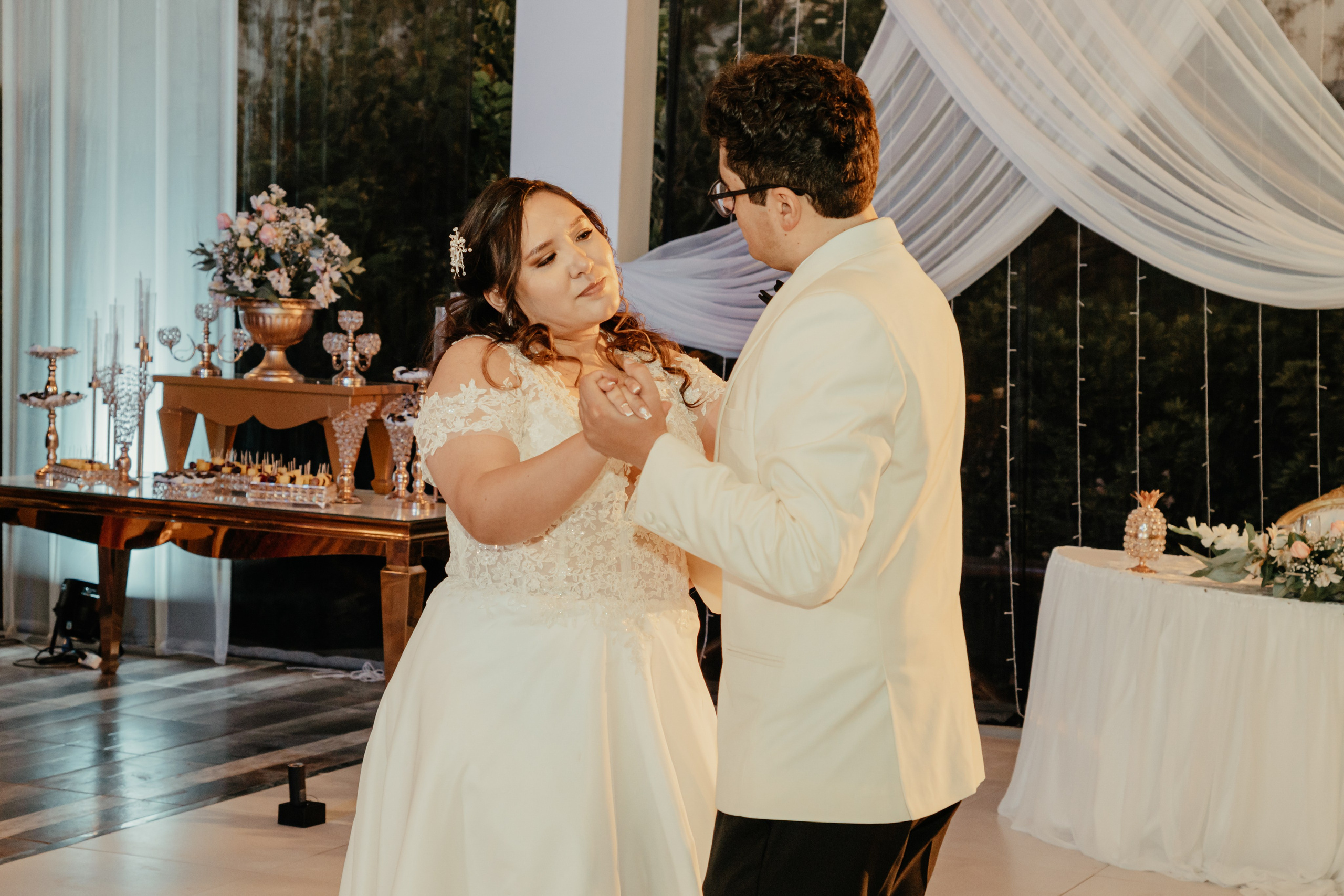 VANIA + LUIS BODA CIVIL. Studio KVTA | Fotografía y Video de Bodas en Arequipa
