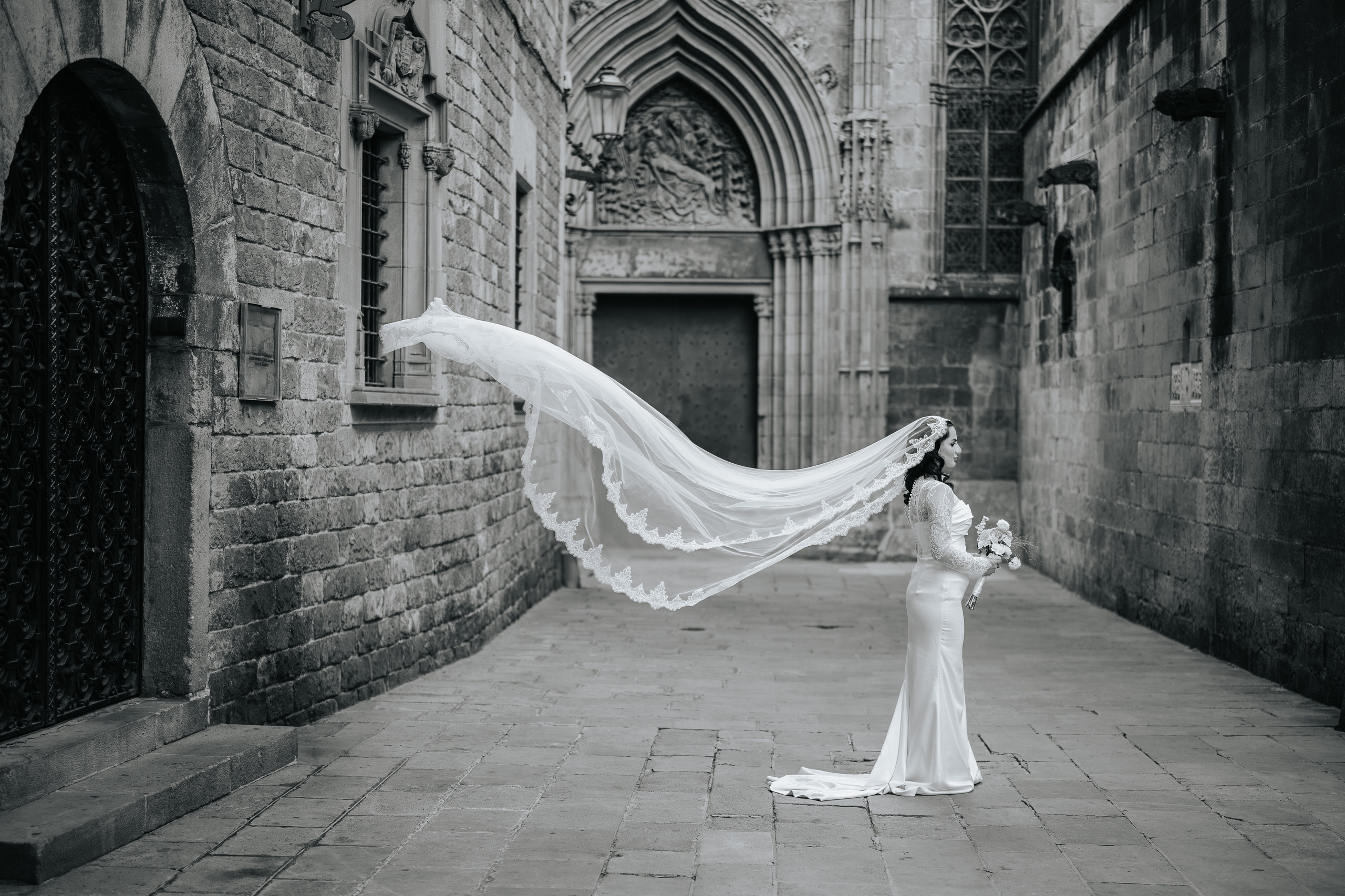 Ama & Igor, 29/07/2026, Barcelona. Fotógrafa de bodas en Girona, Costa Brava | Wedding Photographer Evgenia Gruntovaya