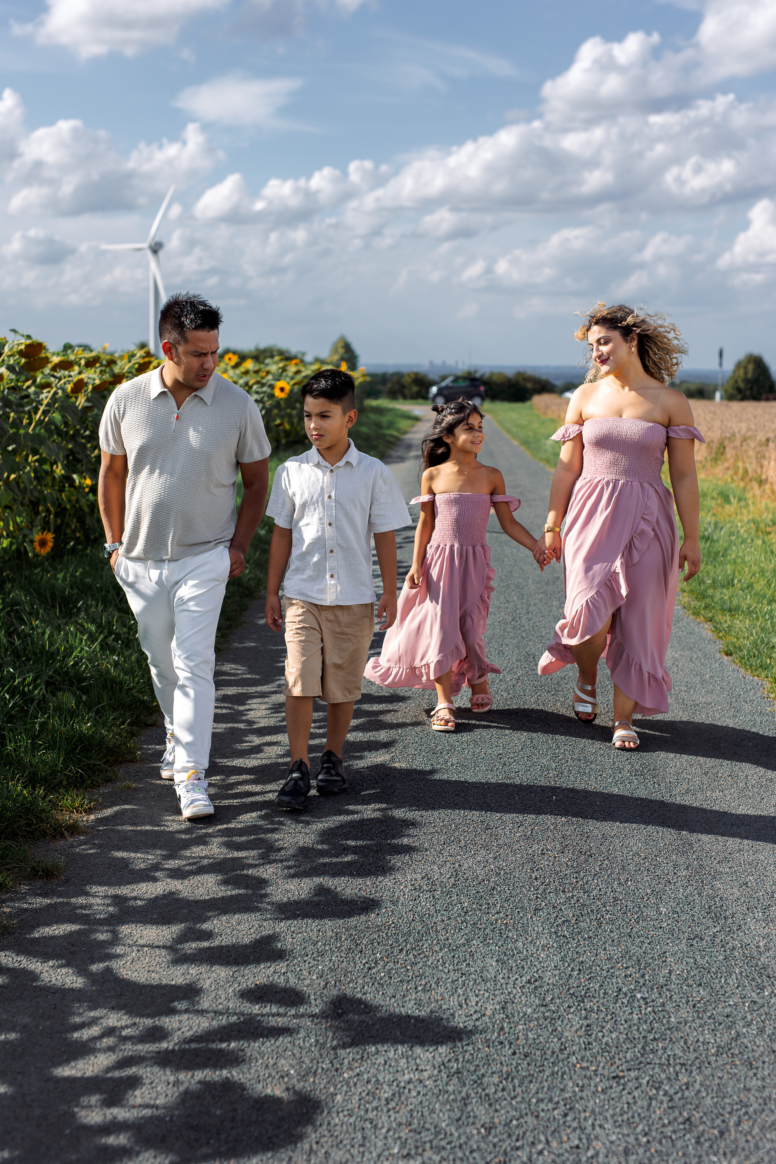 Familien Fotoshooting in Wickede. Fotograf NRW aus Wickede Ruhr, Milla Kunst