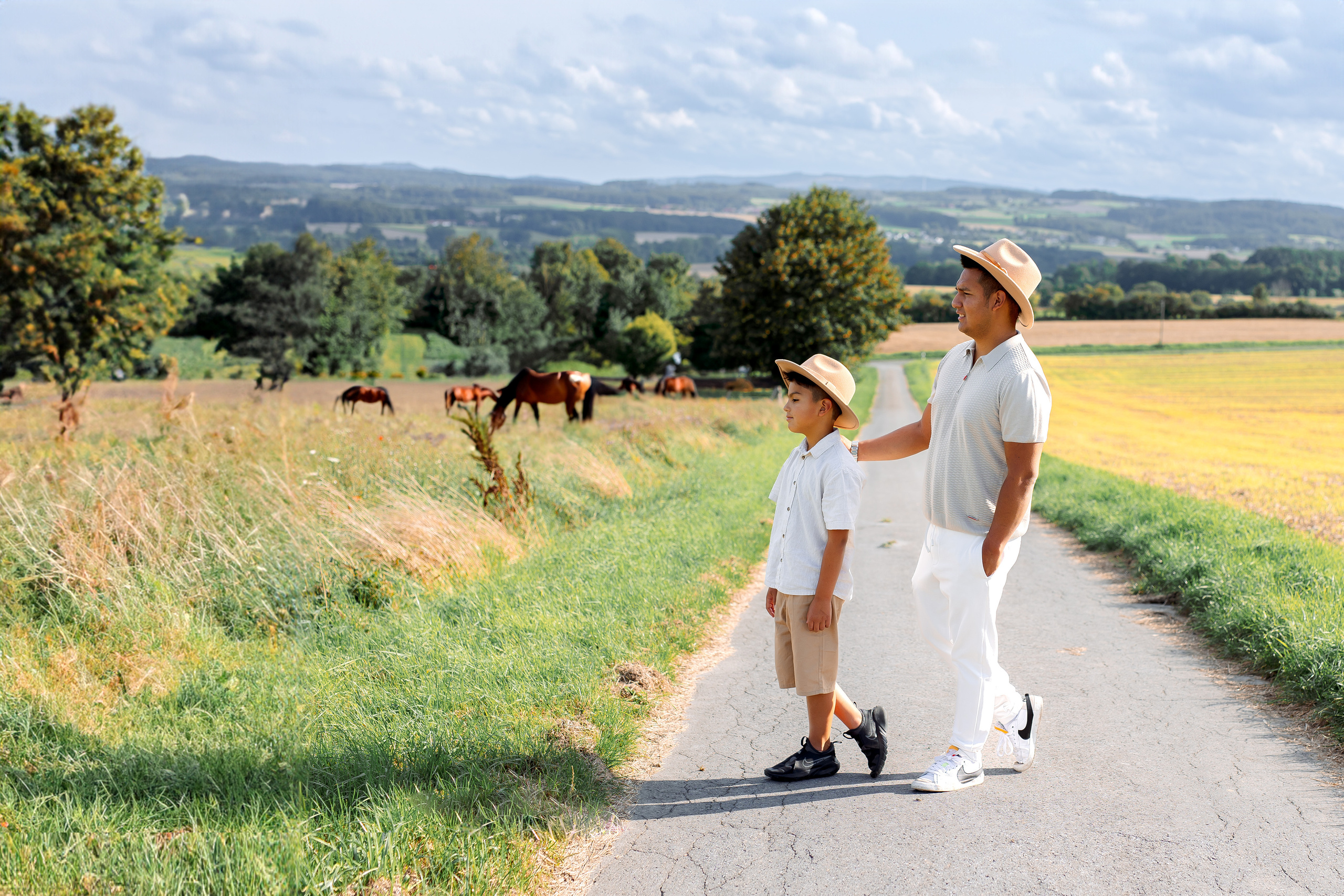 Familienfotoshooting. Fotograf NRW aus Wickede Ruhr, Milla Kunst