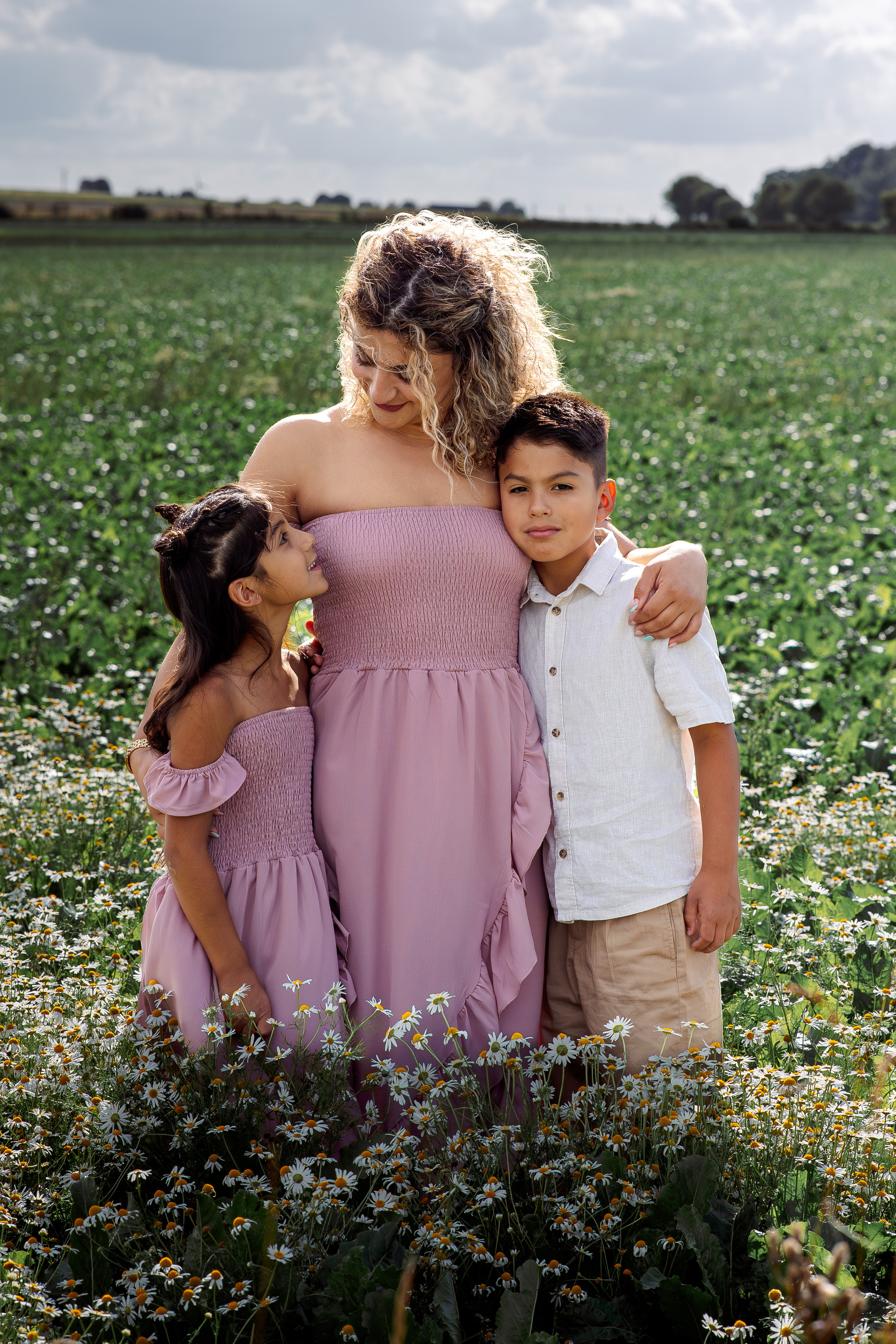 Familien Fotoshooting in Wickede. Fotograf NRW aus Wickede Ruhr, Milla Kunst