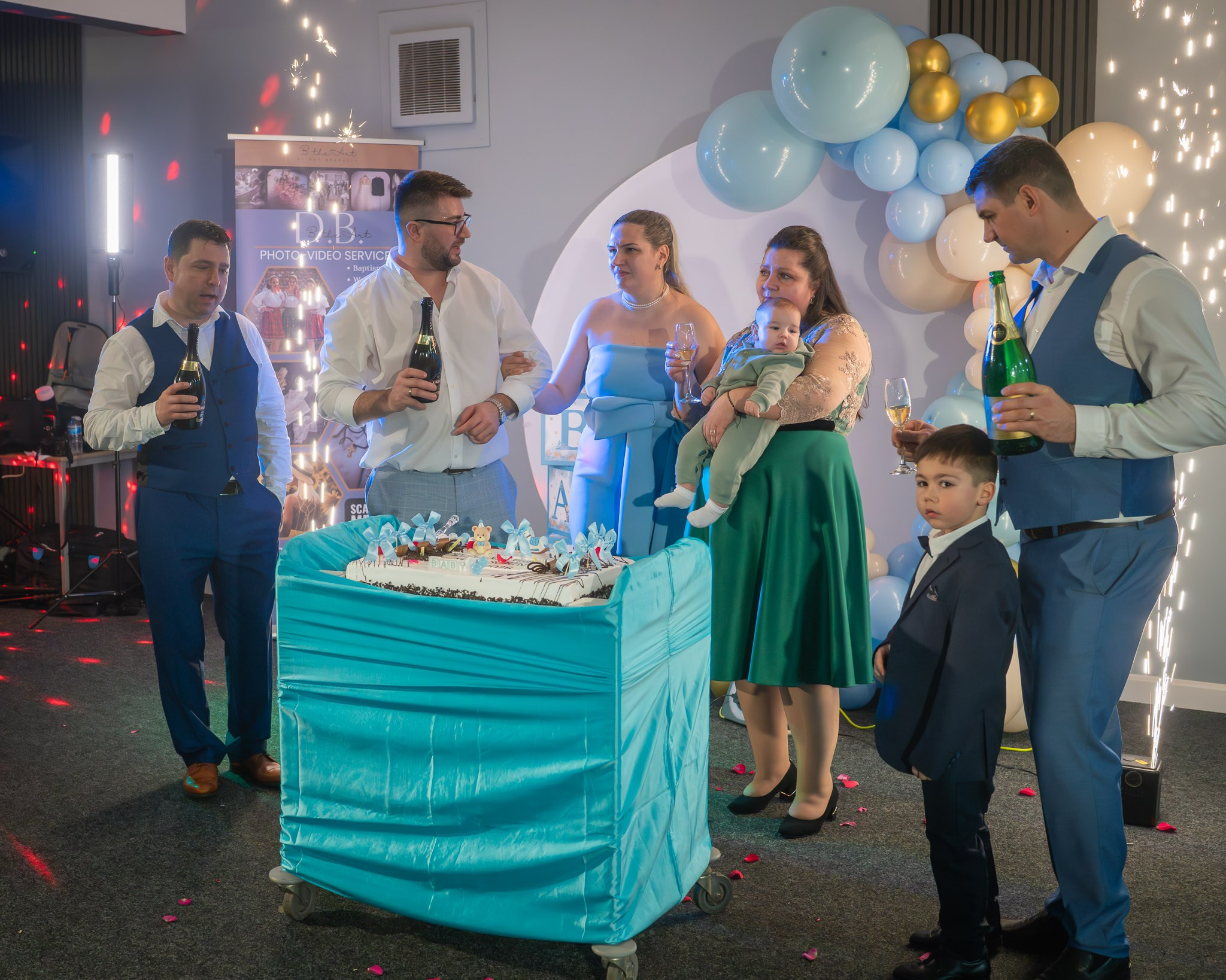 Poze Restaurant. Main