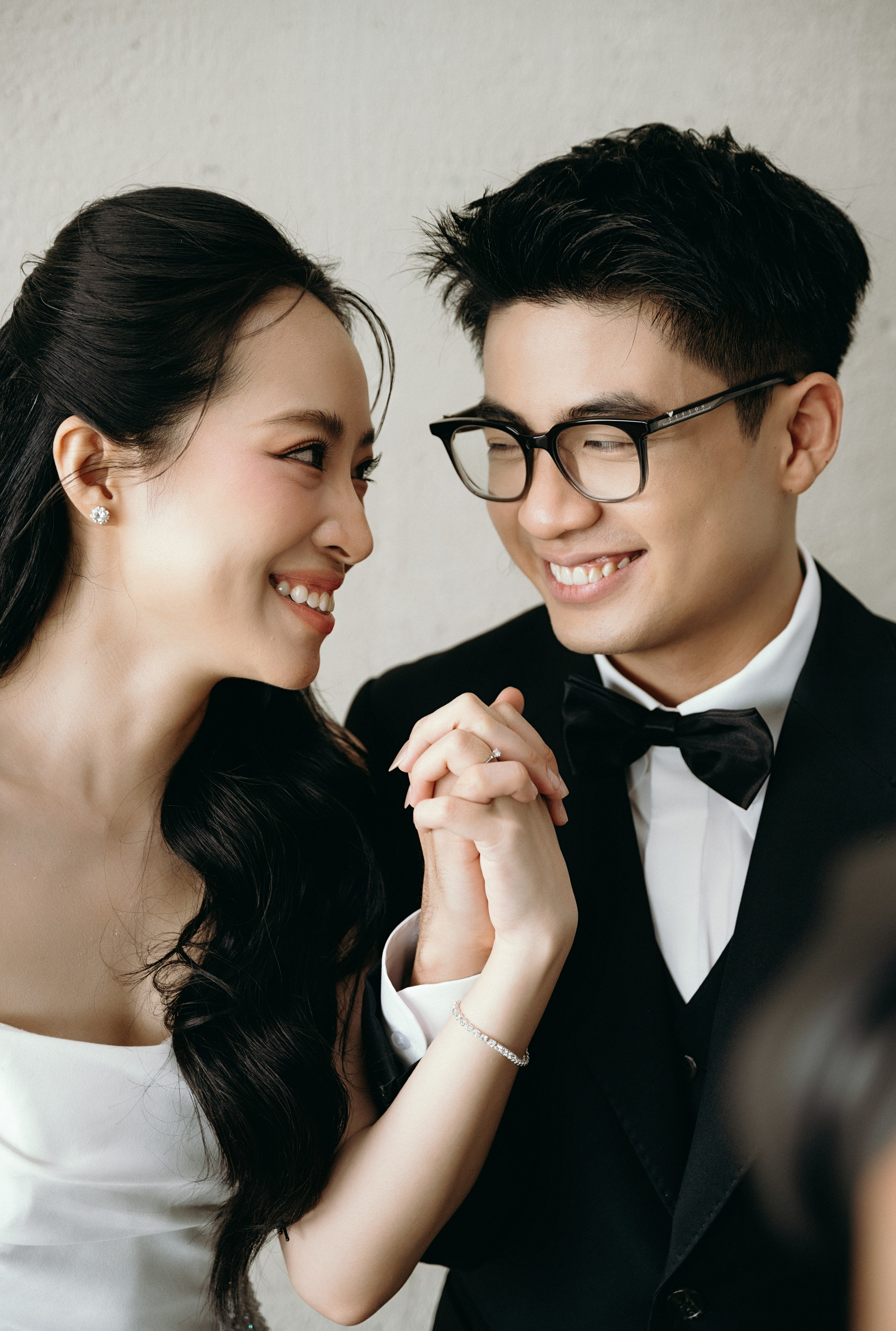 N.A wedding photoshoot in studio