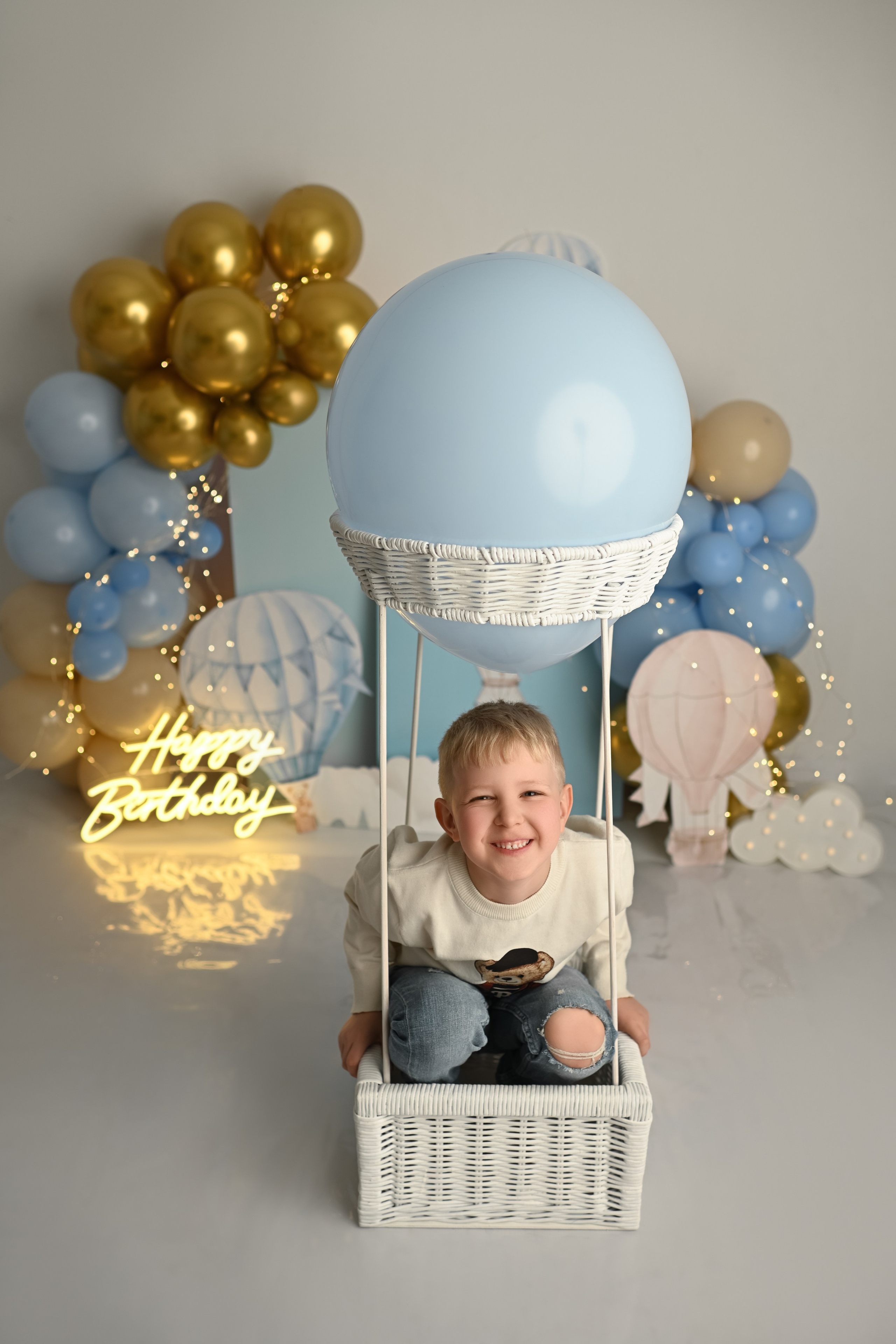 Cake Smash Fotoshooting zum ersten, zweiten Geburtstag. Neugeborene, Baby Fotografin in Düren (NRW) - Vitalina Unruh