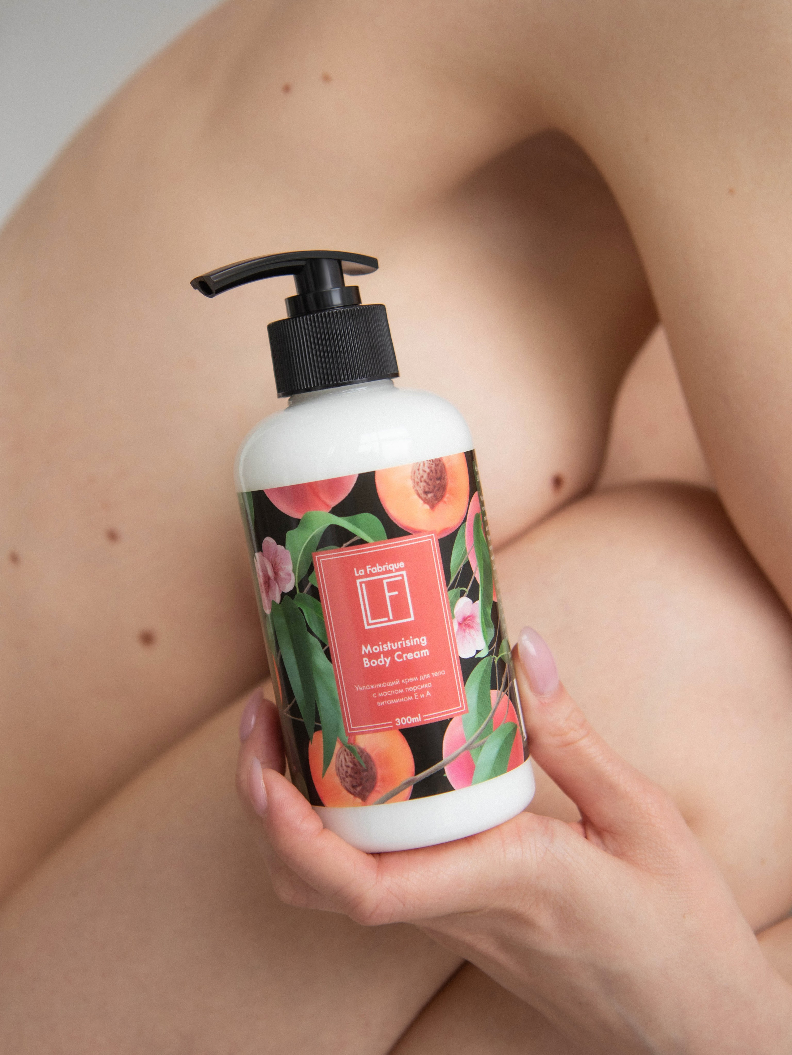 003. Palagina Ksusha, photographer in NY