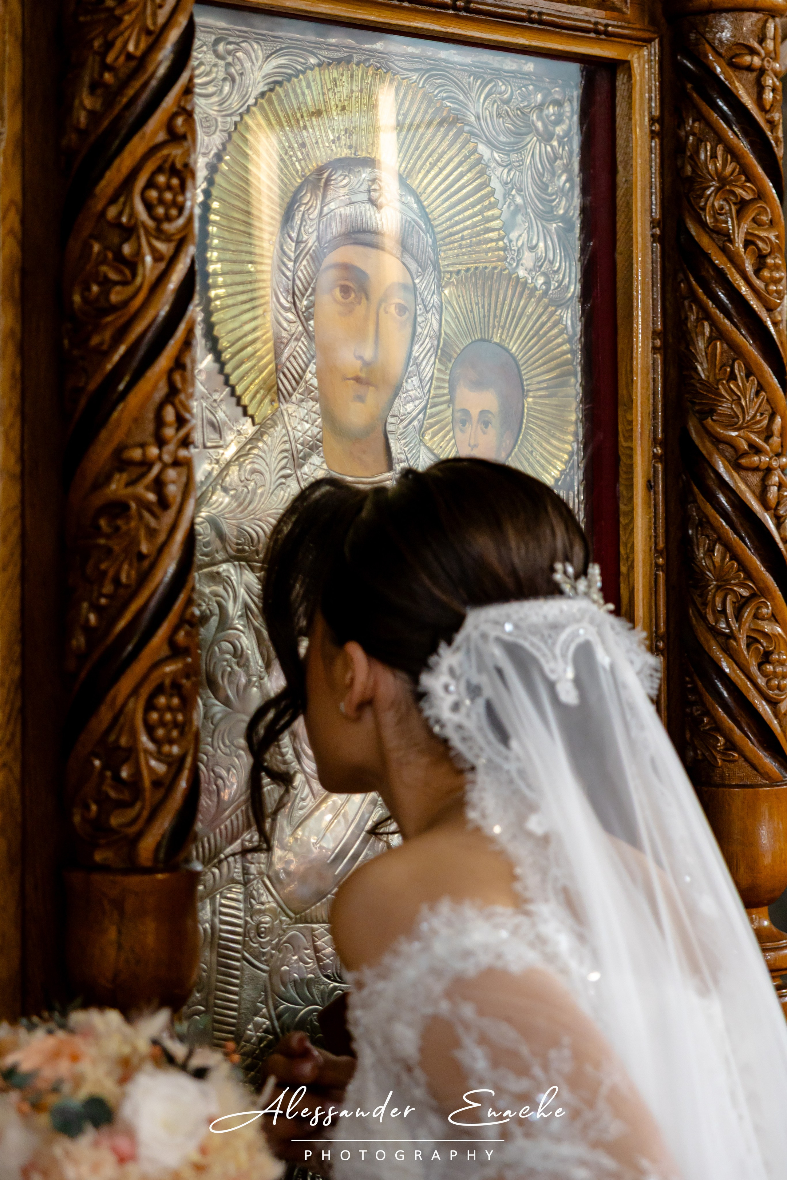 Alexandru & Roxana. Alessander Enache–Fotograf de Nuntă Piatra Neamț