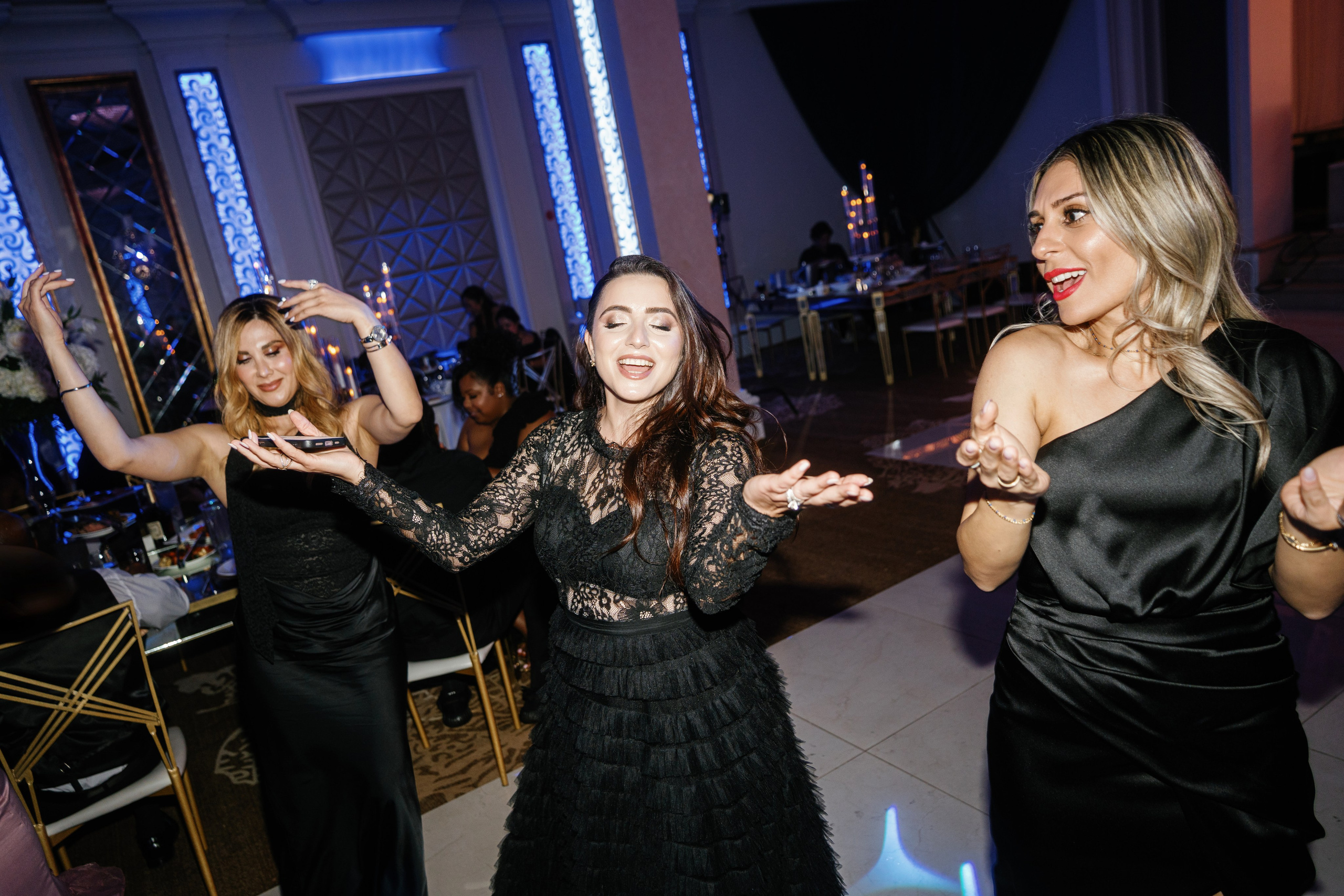 Wedding at Bella Blanca Los Angeles. Wedding Photography & Videography Team in California, Los Angeles, San Francisco, San Diego and Travel