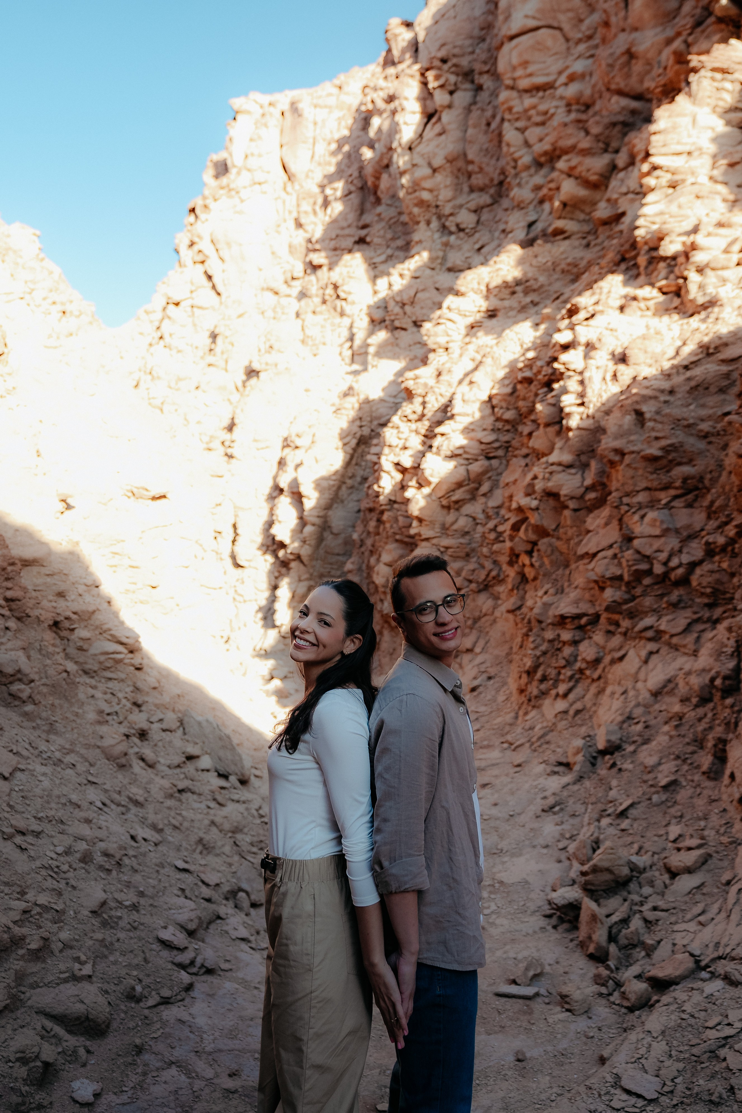 Sessão casual no Vale dos Cogumelos. Fotógrafo em San Pedro de Atacama