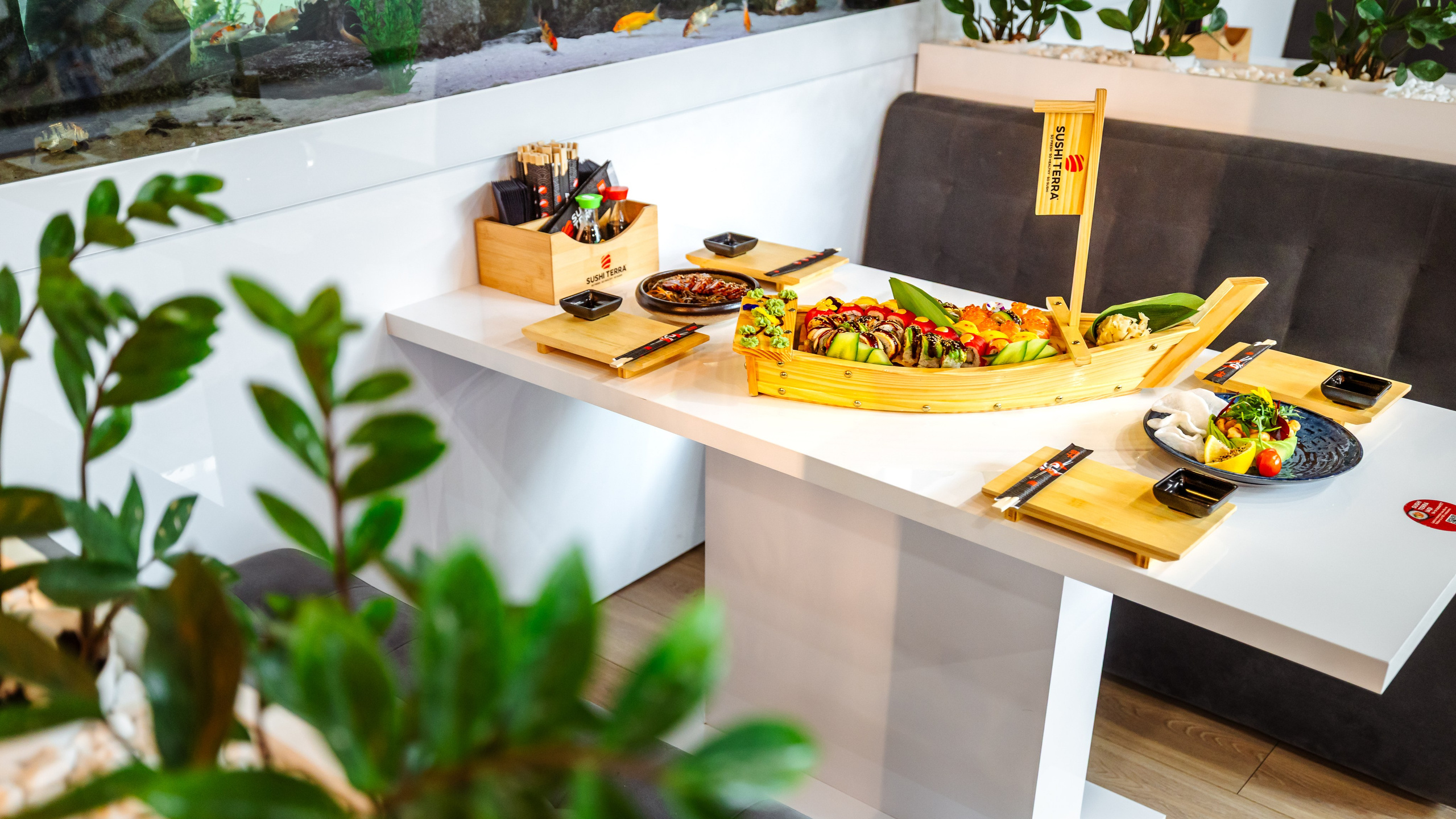Sushi Terra. Marius Ciocan