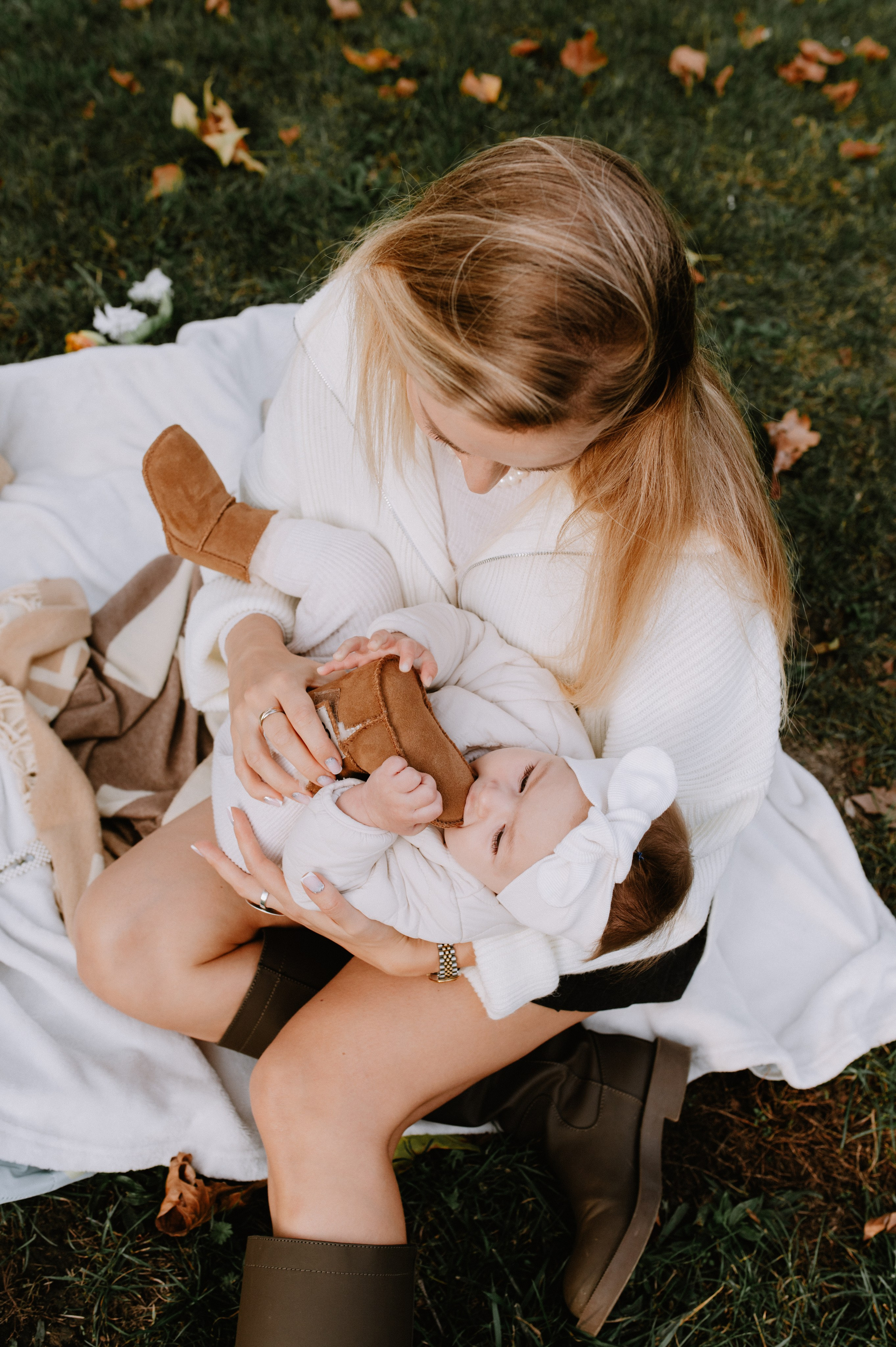 Oli&klaudi. ANNA-MARIA PHOTO CONTENT CREATOR — фотограф, эстет, художник и визуальный эксперт в Instagram, работающий в Праге